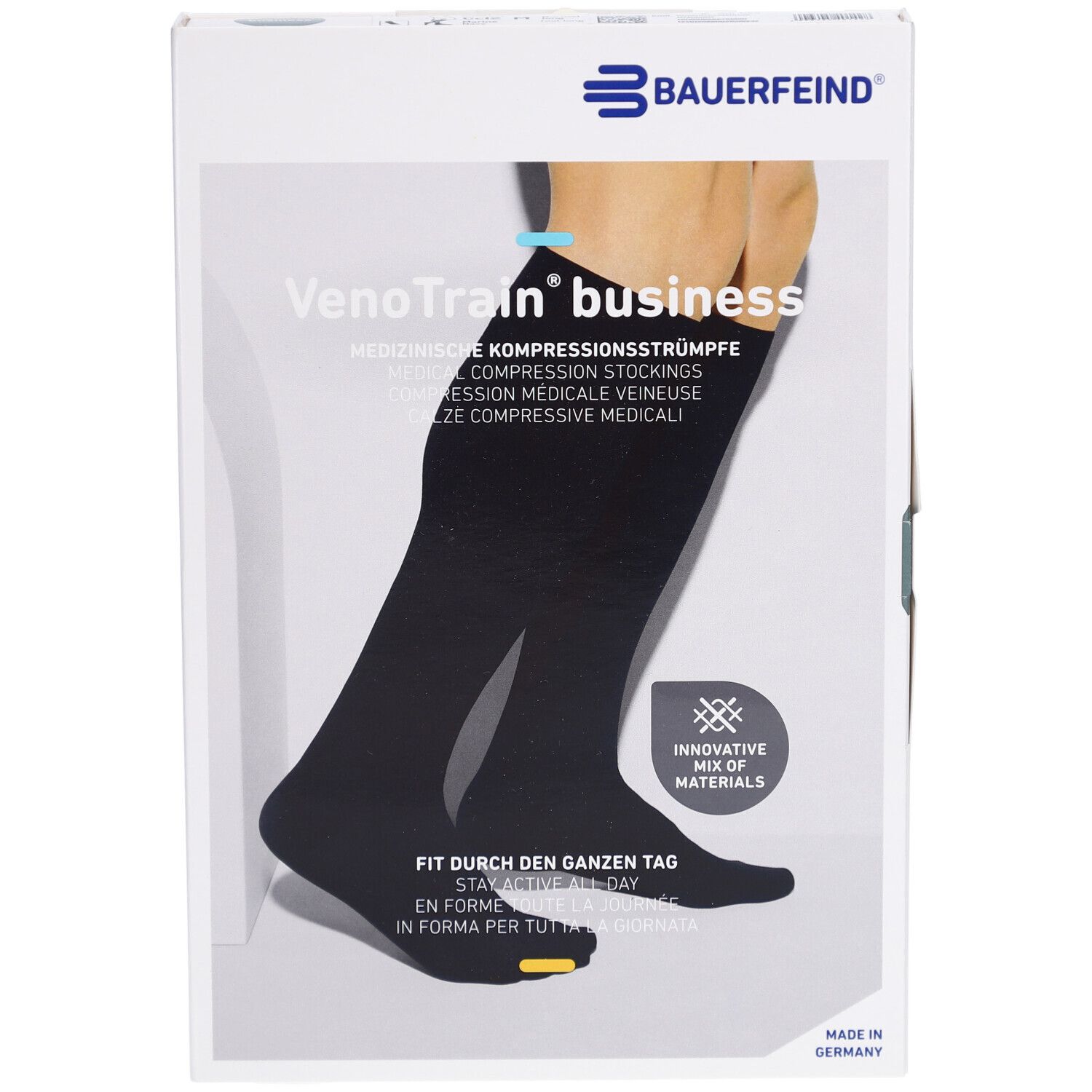 Verpackung mit schwarzen Kompressionsstrümpfen. Marke: Bauerfeind. Produktname: VenoTrain business. Aufdruck: Innovative Materialmischung.