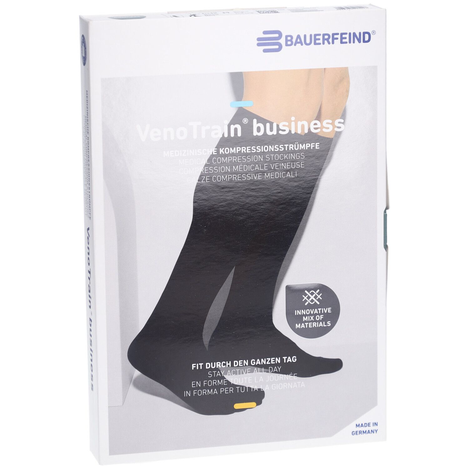 Verpackung mit schwarzen Kompressionsstrümpfen. Marke: Bauerfeind. Produktname: VenoTrain business. Aufdruck: Innovative Materialmischung.