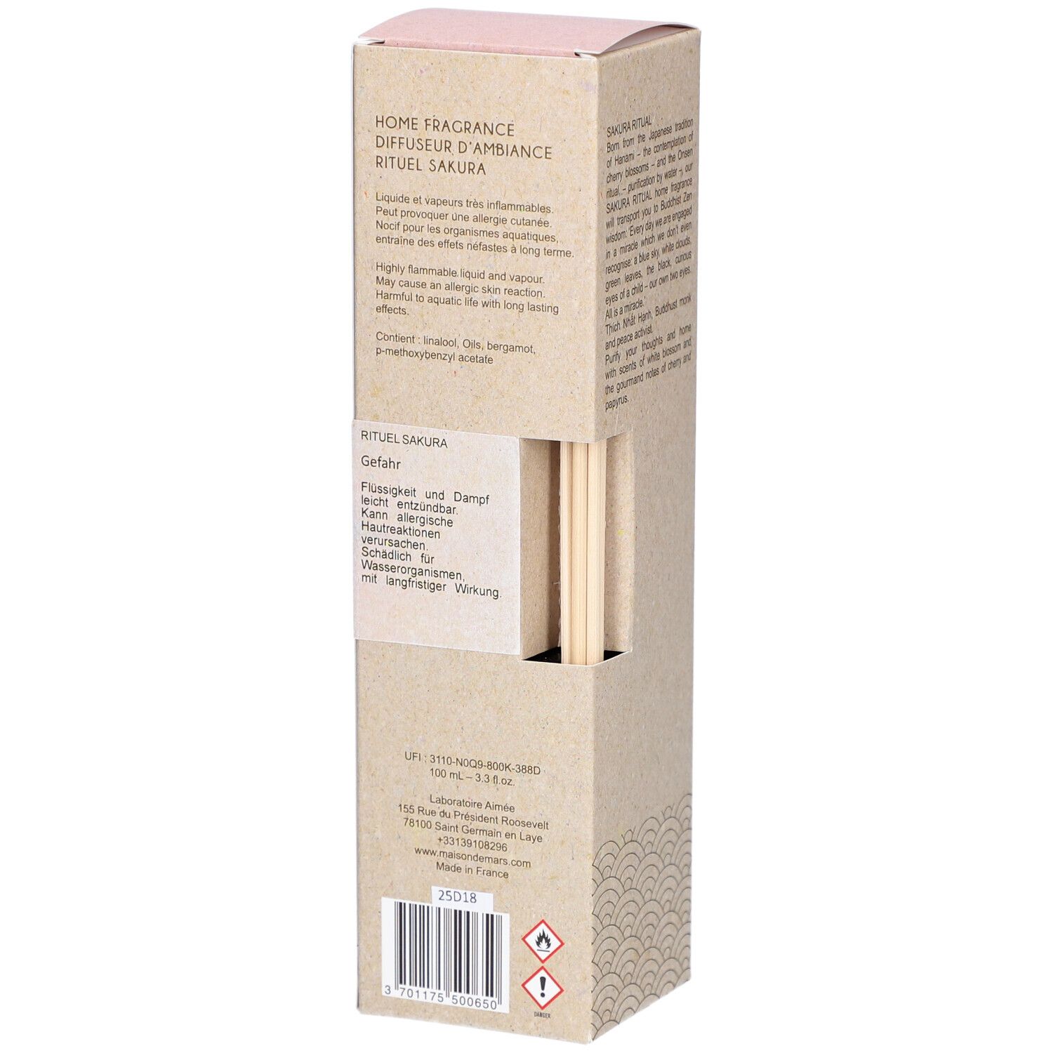 Rückseite der "Rituel Sakura" Verpackung. Enthält Produktinformationen und Warnhinweise. Beige und rosa Farbtöne.