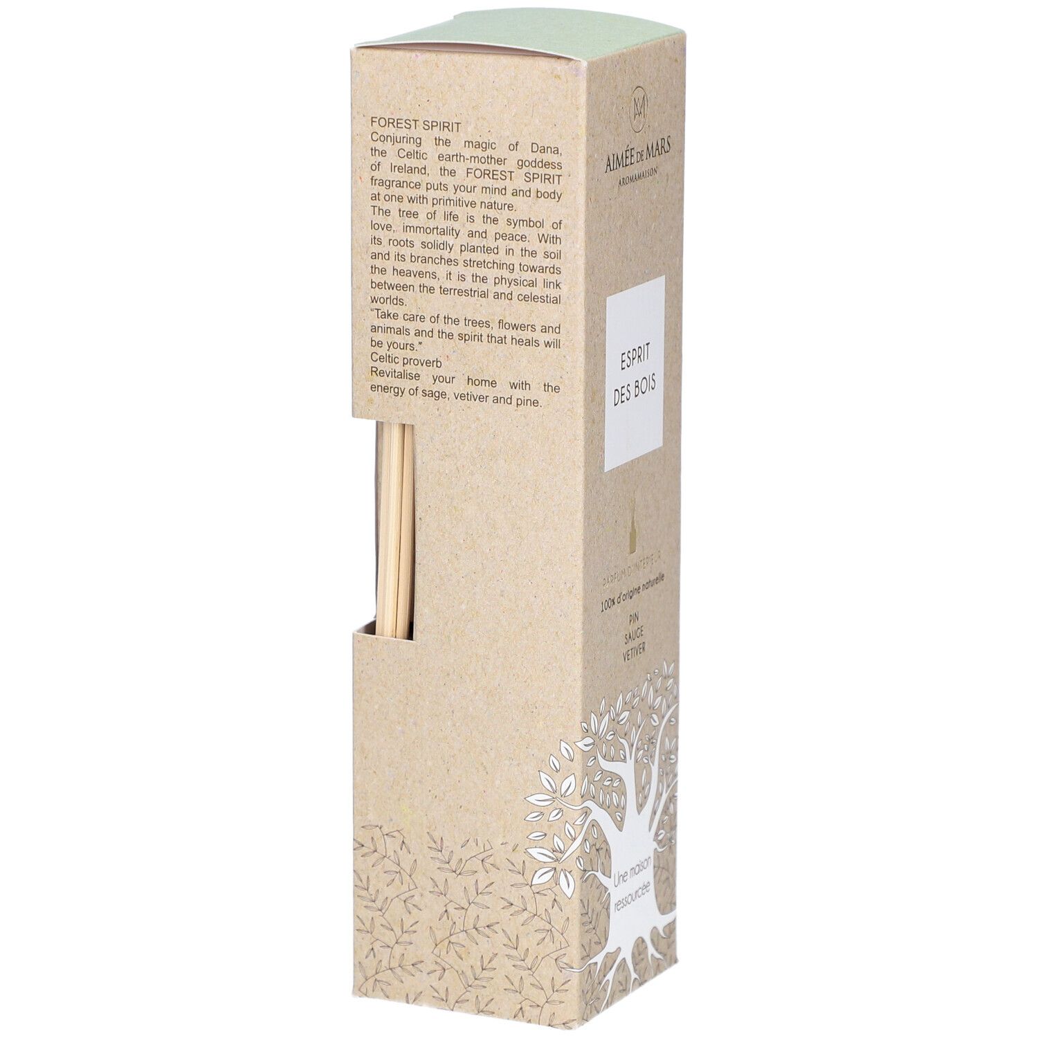 Kartonverpackung mit Produktnamen und Logo. Enthält Holzstäbchen. Text: Forest Spirit. Baum-Illustration.