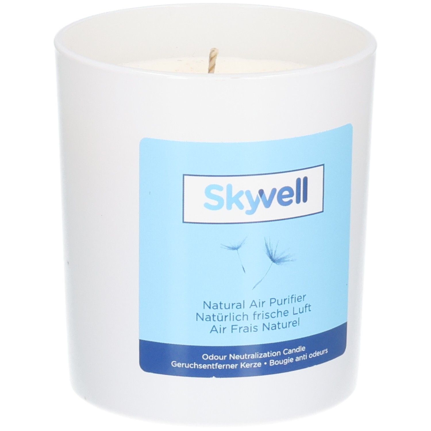 Weiße Kerze im Glas mit Skywell-Etikett, 'Natürlich frische Luft'.