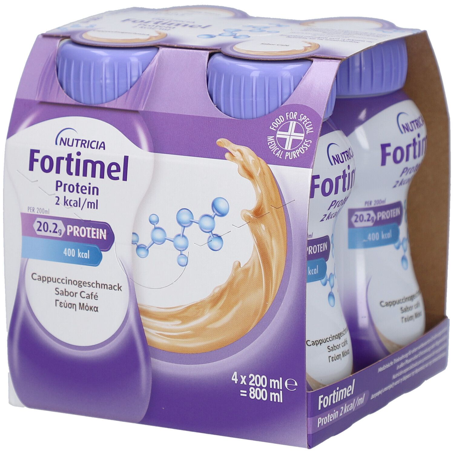 Packung mit vier Flaschen. Aufschrift: Fortimel Protein 2 kcal/ml, Cappuccinogeschmack. Lila und weiße Flaschen mit lila Deckeln.
