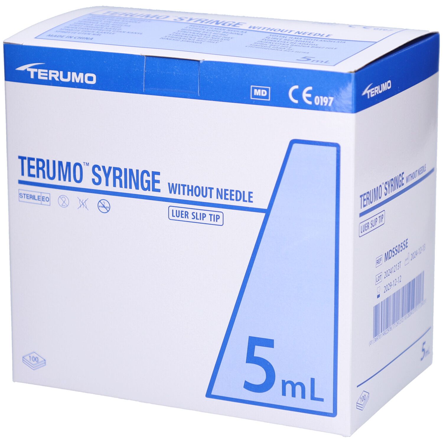Verpackung von TERUMO Spritze ohne Nadel, 5ml. Blaue und weiße Kartonage mit Produktbezeichnung und CE-Kennzeichnung.