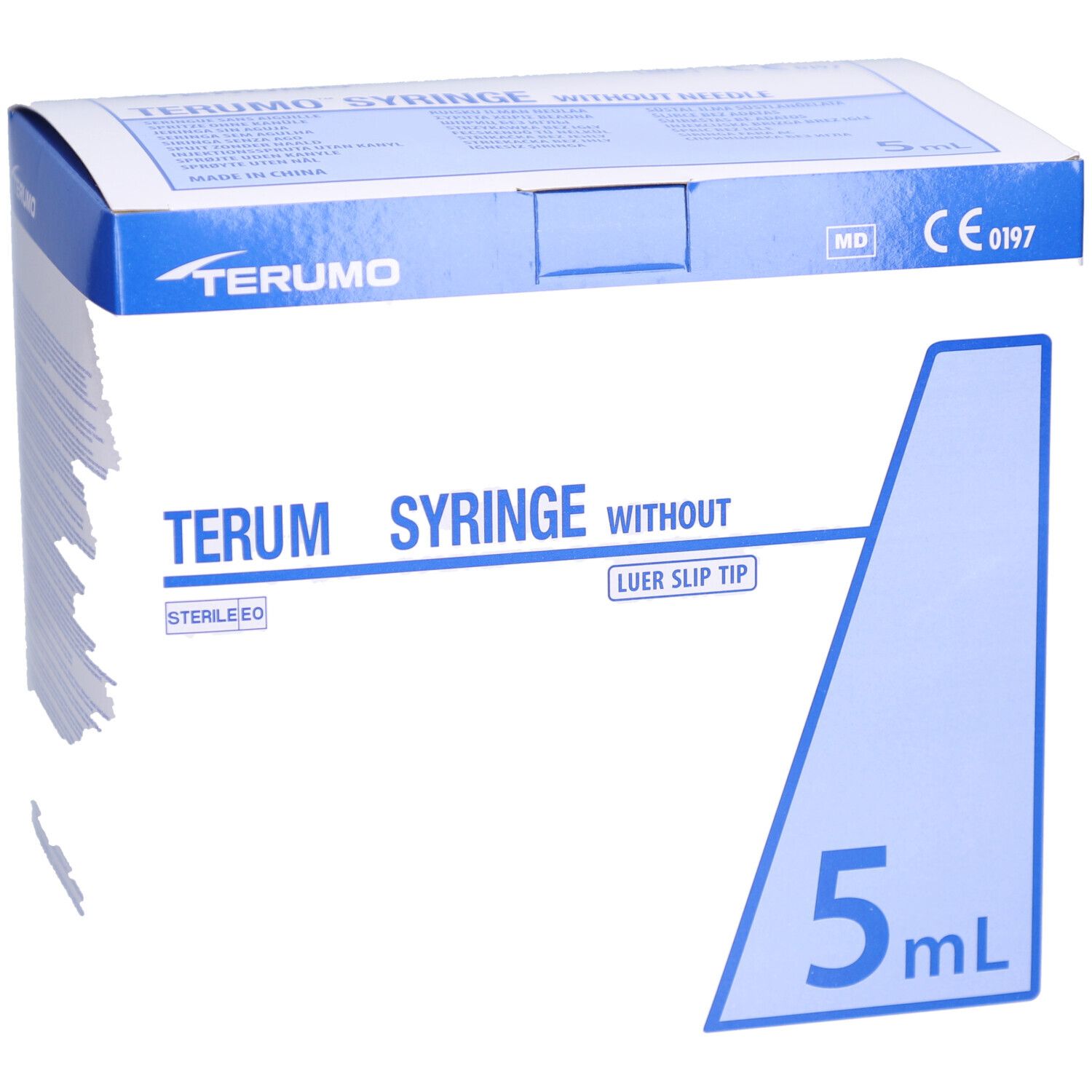 Karton von TERUMO Spritze ohne Nadel, 5ml. Produktbezeichnung, Volumen und CE-Kennzeichnung.