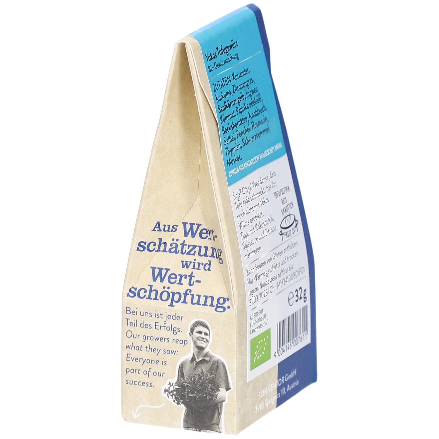 SONNENTOR Yokos Tofugewürz Verpackung. Text: Aus Wertschätzung wird Wertschöpfung. Bio-Siegel. Gewicht 32g. Mindestens haltbar bis 31.03.2028.