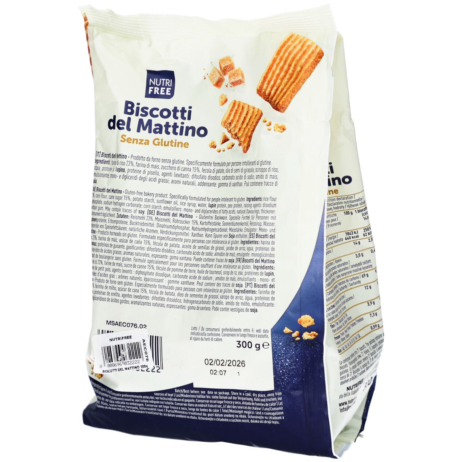 Rückseite der Verpackung von glutenfreien Keksen. Aufschrift: Nutri Free, Biscotti del Mattino, Senza Glutine. Mit Nährwertangaben.