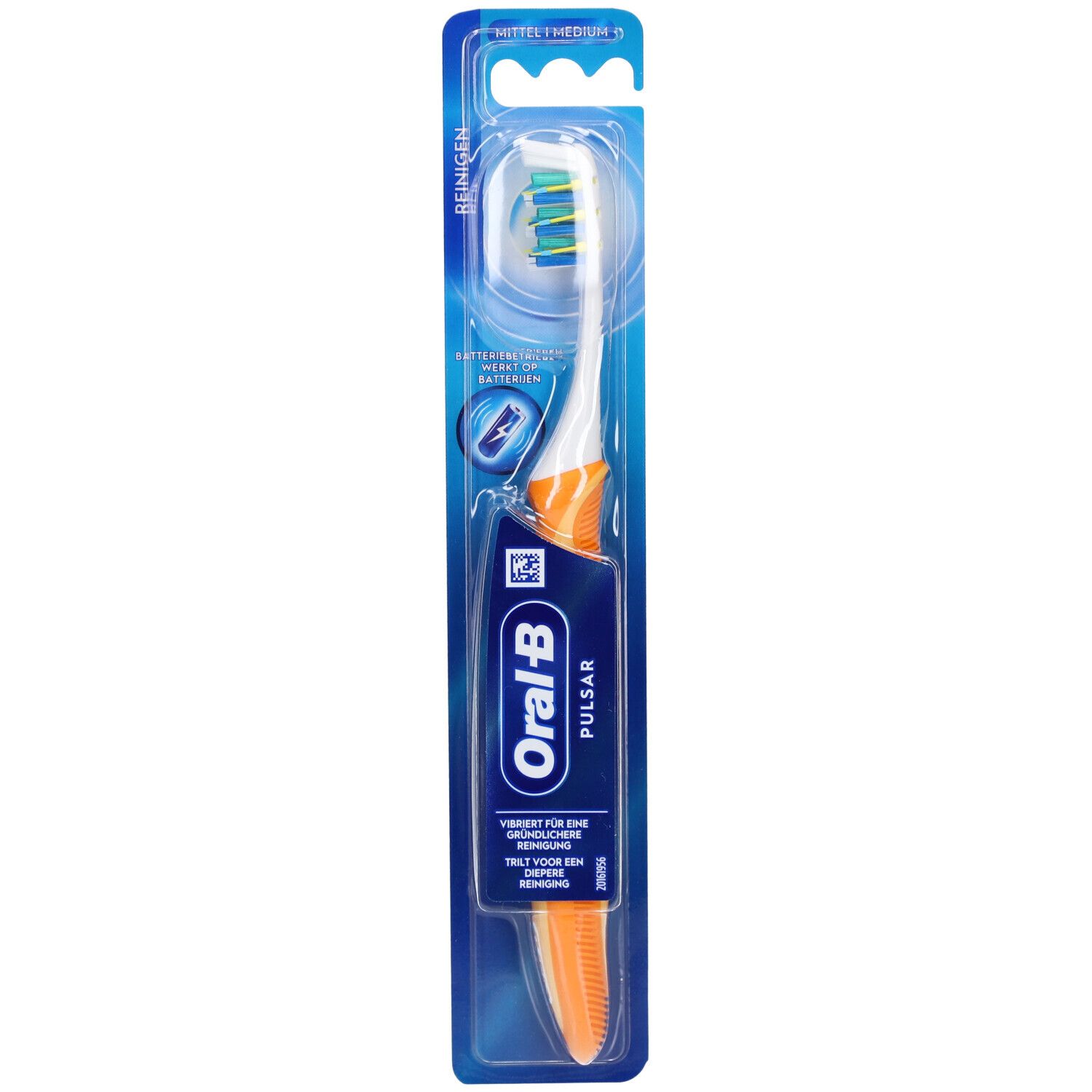 Brosse à dents dans un emballage blister. Tête blanche, manche orange. Marque : Oral-B Pulsar. Moyenne.