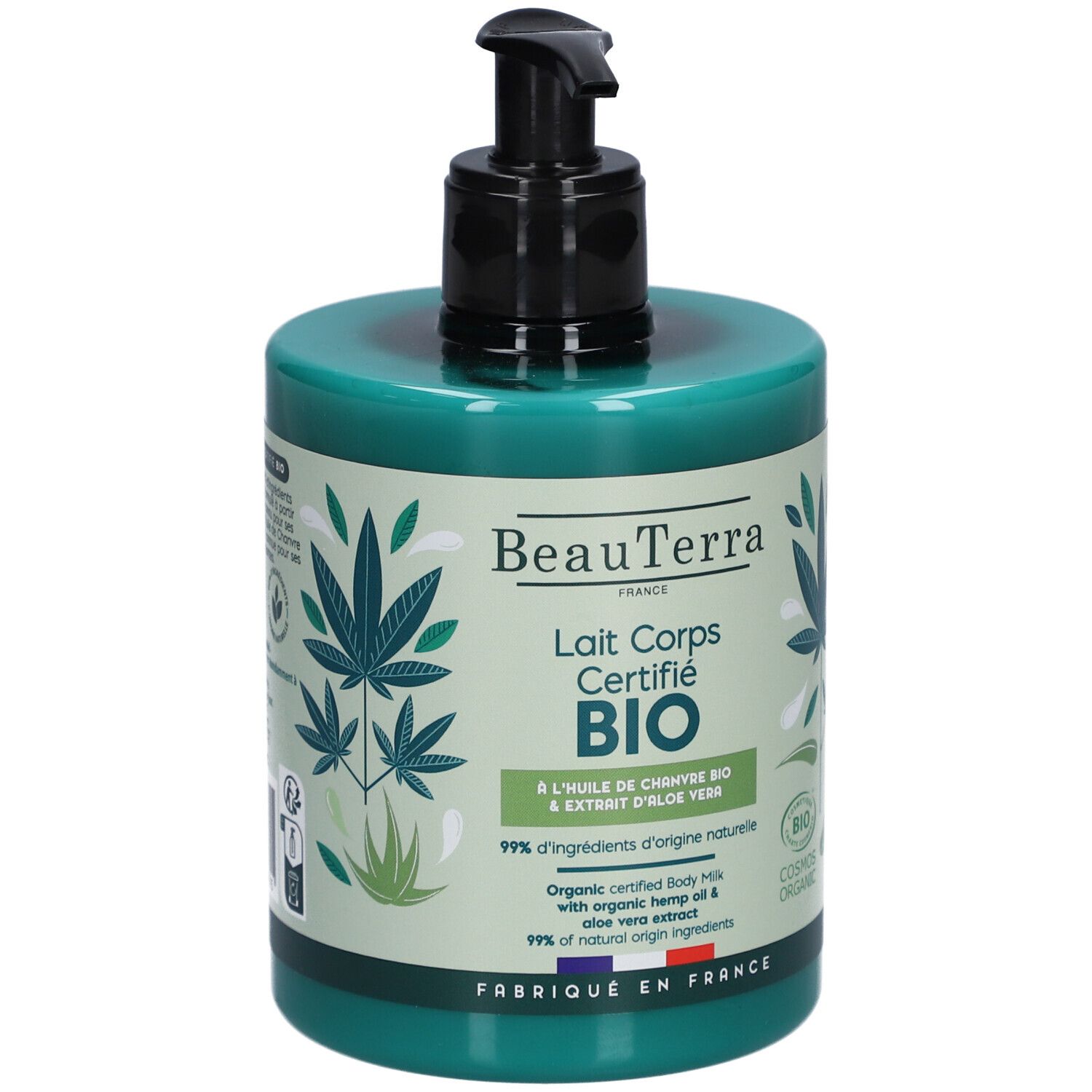 Grüne Flasche mit Pumpe. Aufschrift: BeauTerra, Lait Corps Certifié Bio. Enthält Hanföl und Aloe Vera. Bio-Zertifizierung.