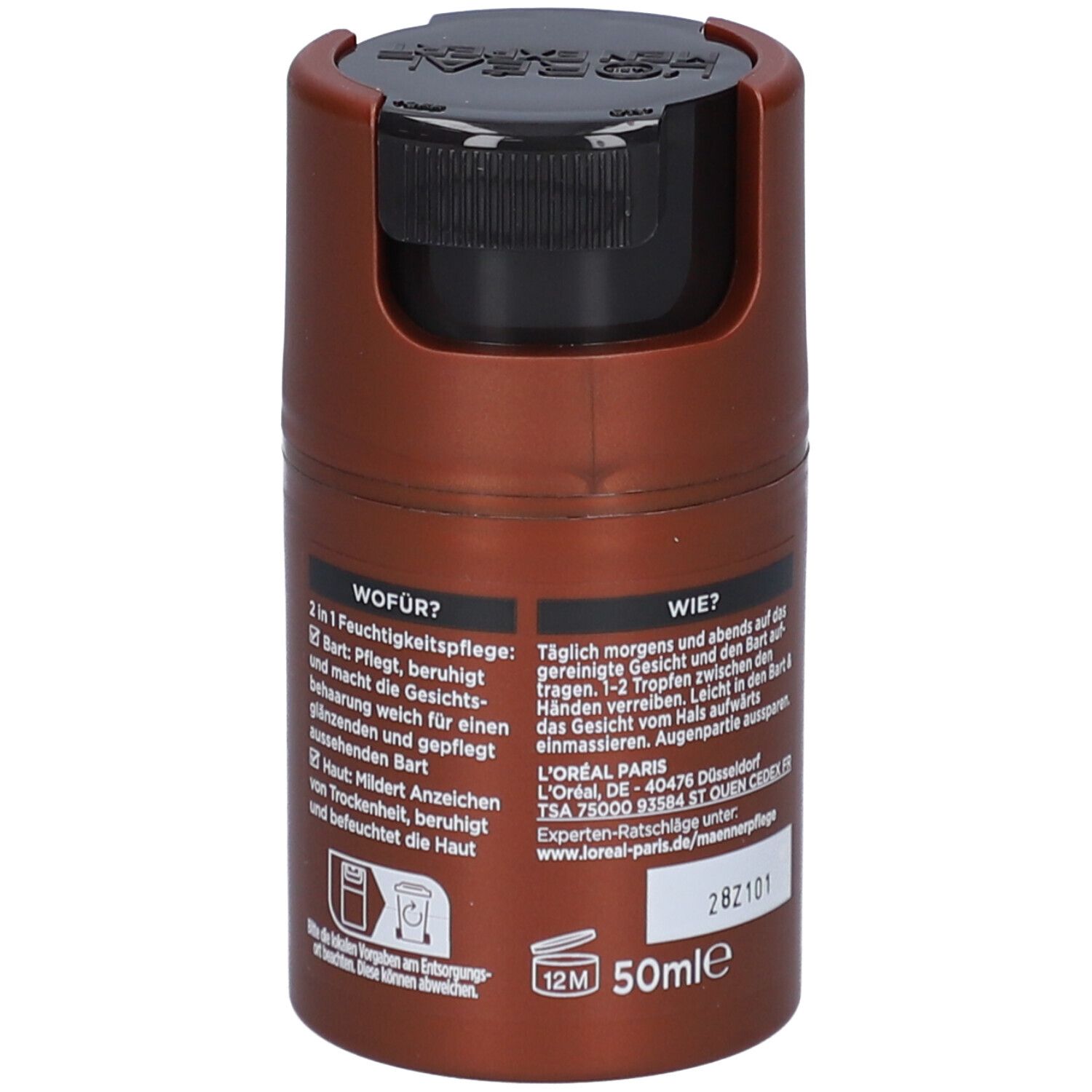 Flacon marron avec bouchon noir. L'Oréal Men Expert BarberClub. Texte avec instructions.