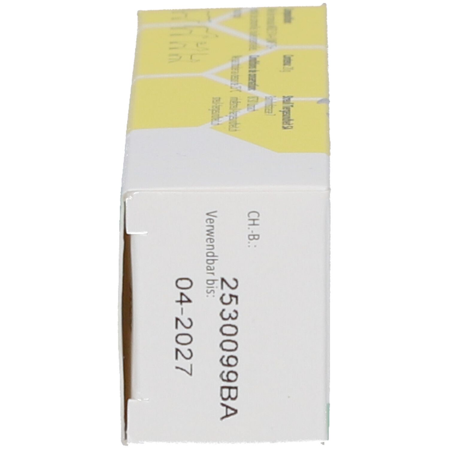 Schachtel, Unterseite. Aufdruck: Verwendbar bis 04-2027. Chargennummer.