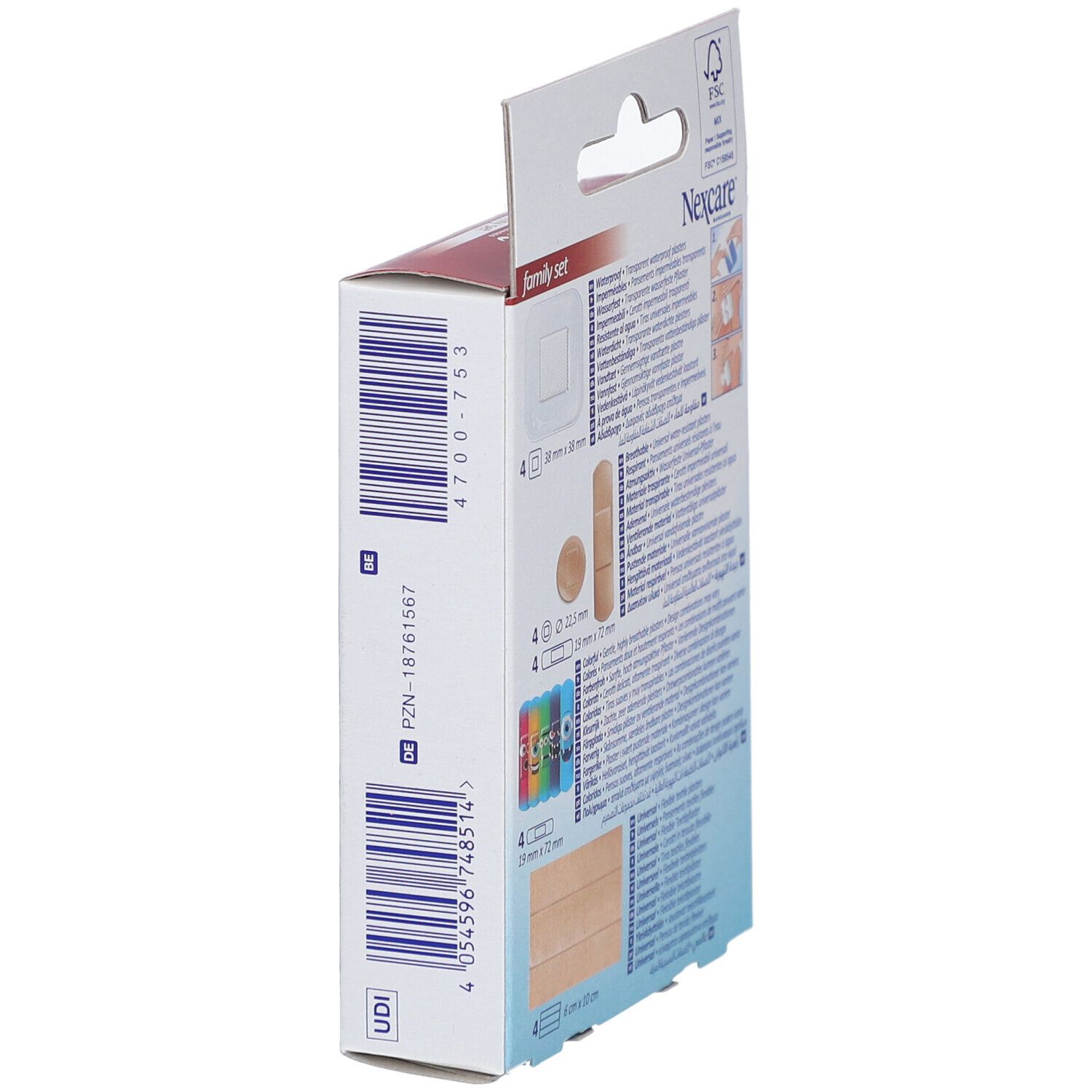 Seitenansicht der Nexcare Family Set Pflasterverpackung. Barcode und Produktinformationen. Aufschrift: 3M, Nexcare.