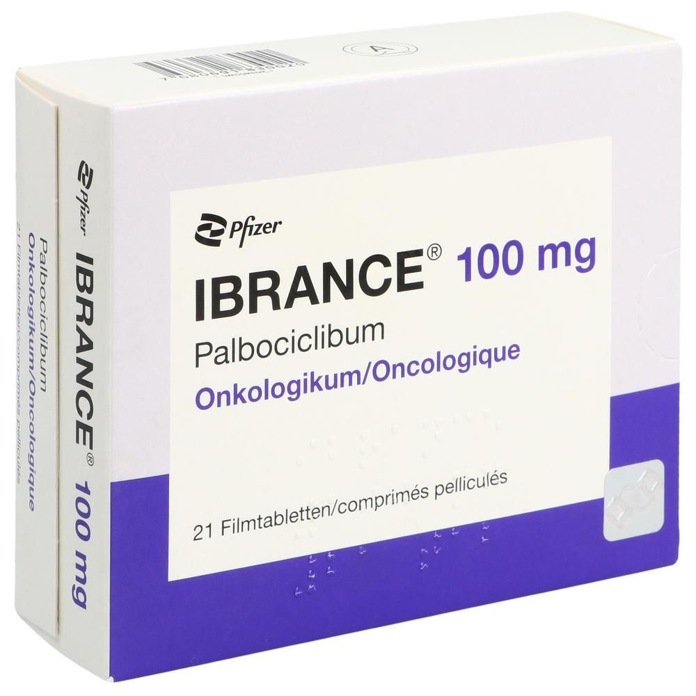 Boîte blanche avec coin bleu. Inscription : IBRANCE 100 mg, Palbociclibum, Oncologique. 21 comprimés pelliculés. Logo Pfizer.