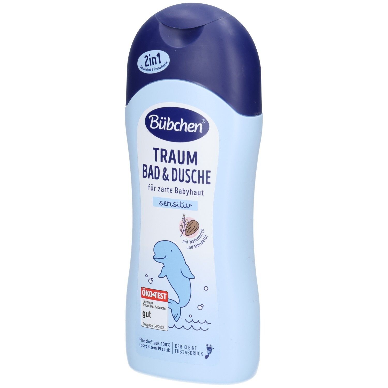 Hellblaue Flasche mit blauem Deckel. Aufschrift: BÜBCHEN Traum Bad & Dusche sensitiv. Mit Delfin-Illustration und ÖKO-TEST Siegel.