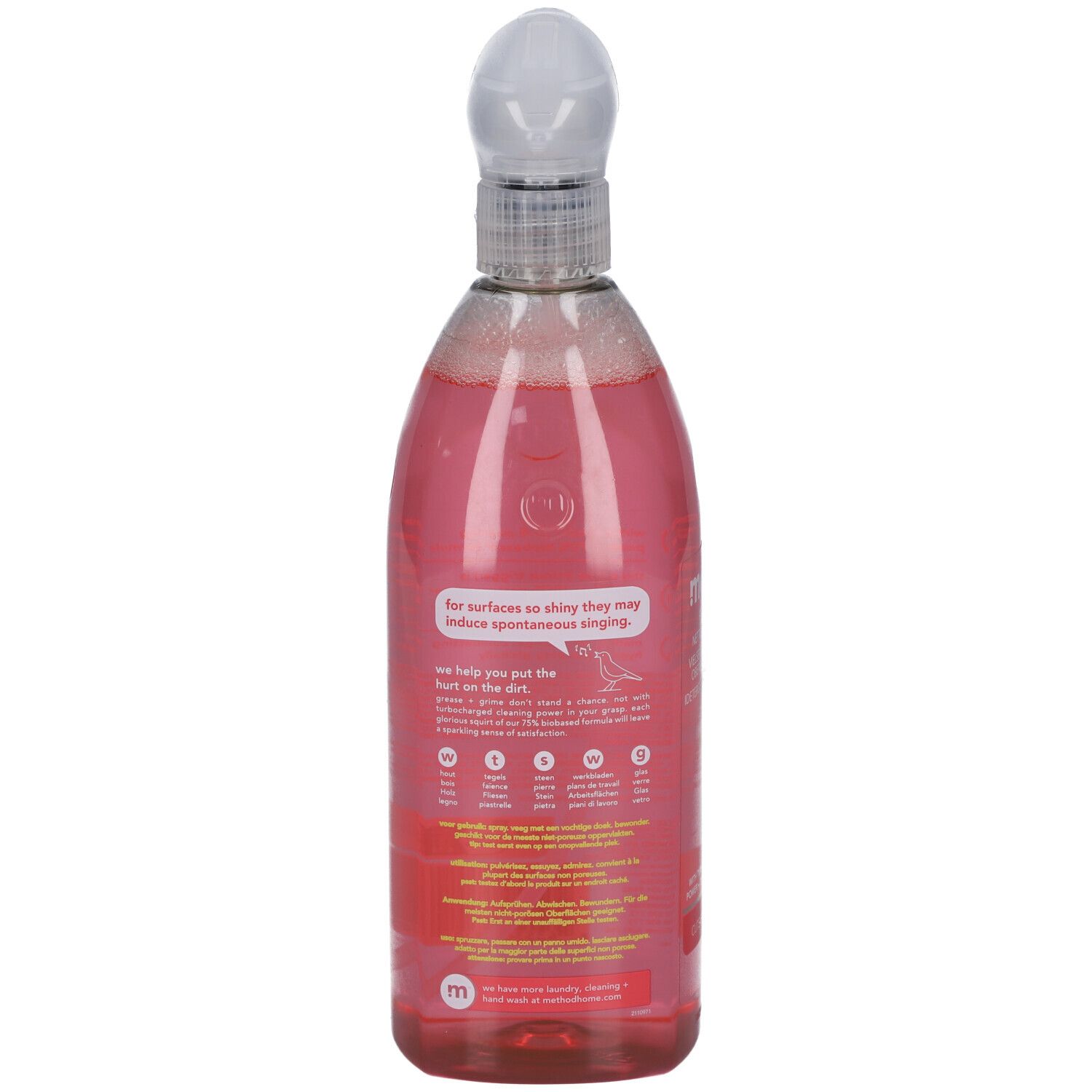 Rückseite einer pinkfarbenen Sprühflasche. Text: Informationen zum Produkt, Inhaltsstoffe, recycelbar.