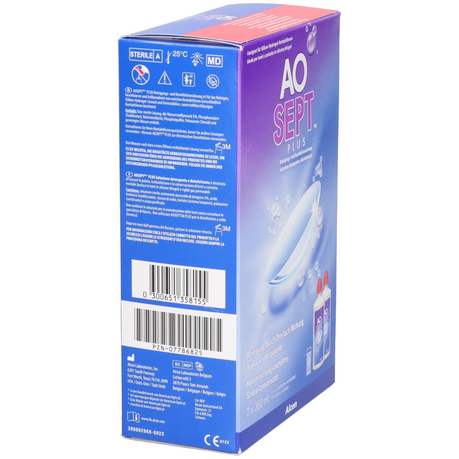 Vue latérale de l'emballage AO SEPT PLUS. Code-barres et texte multilingue. Deux flacons et un récipient.