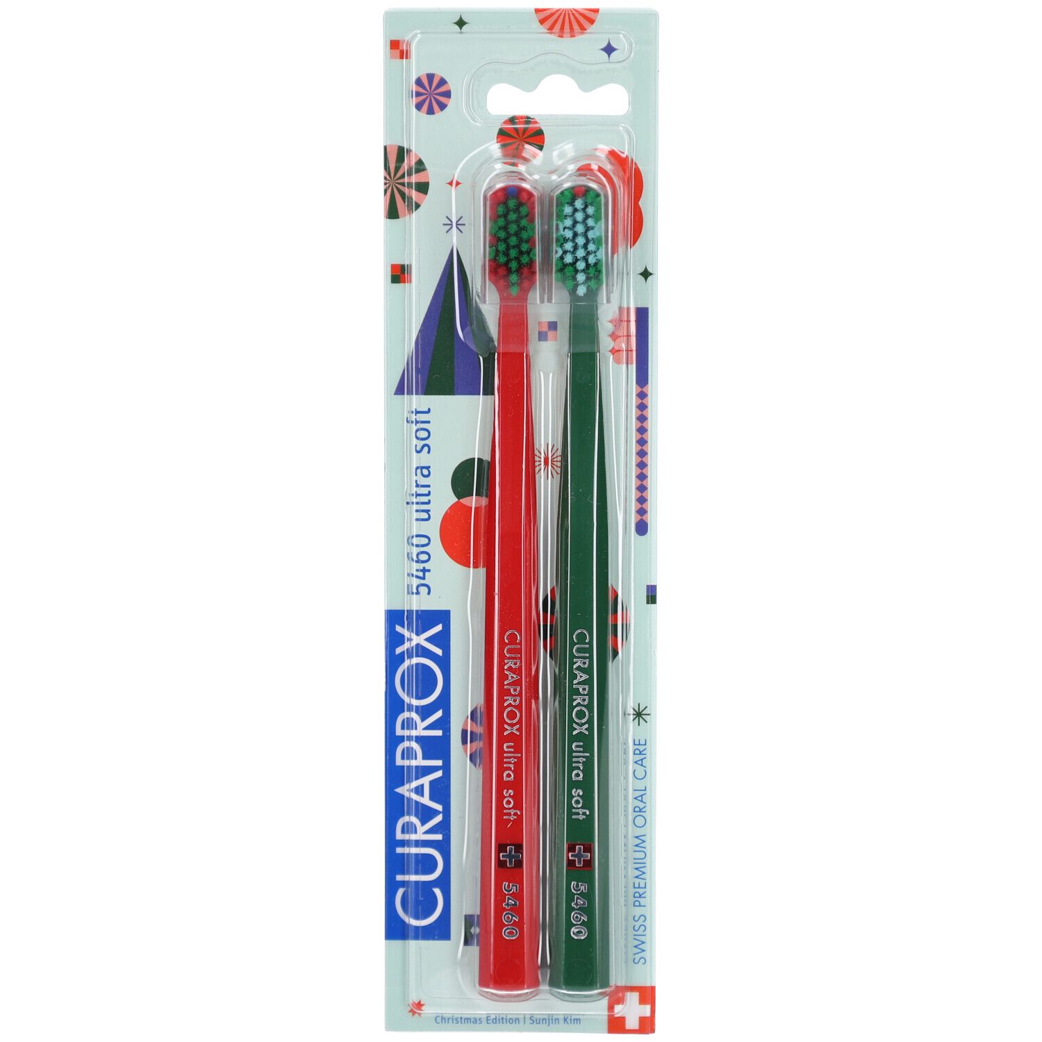 Zwei CURAPROX Zahnbürsten, rot und grün, 5460 ultra soft.