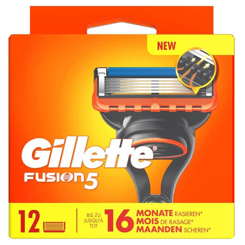 Gillette Fusion5 Systemklingen-Packung. Orangefarbene Verpackung mit Rasierer-Abbildung. 12 Klingen, 16 Monate Rasieren. "NEW"-Label.