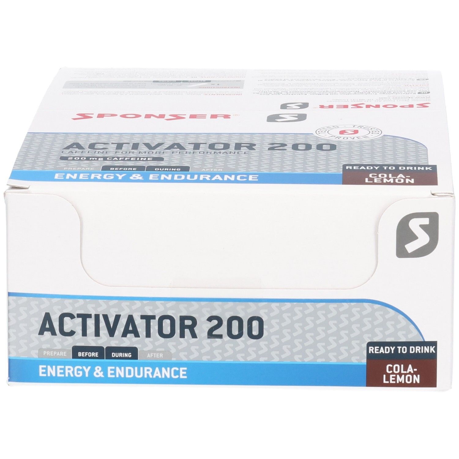 Weißer Karton mit Aufdruck. Aufschrift: SPONSER, ACTIVATOR 200, ENERGY & ENDURANCE, COLA-LEMON. Logo.