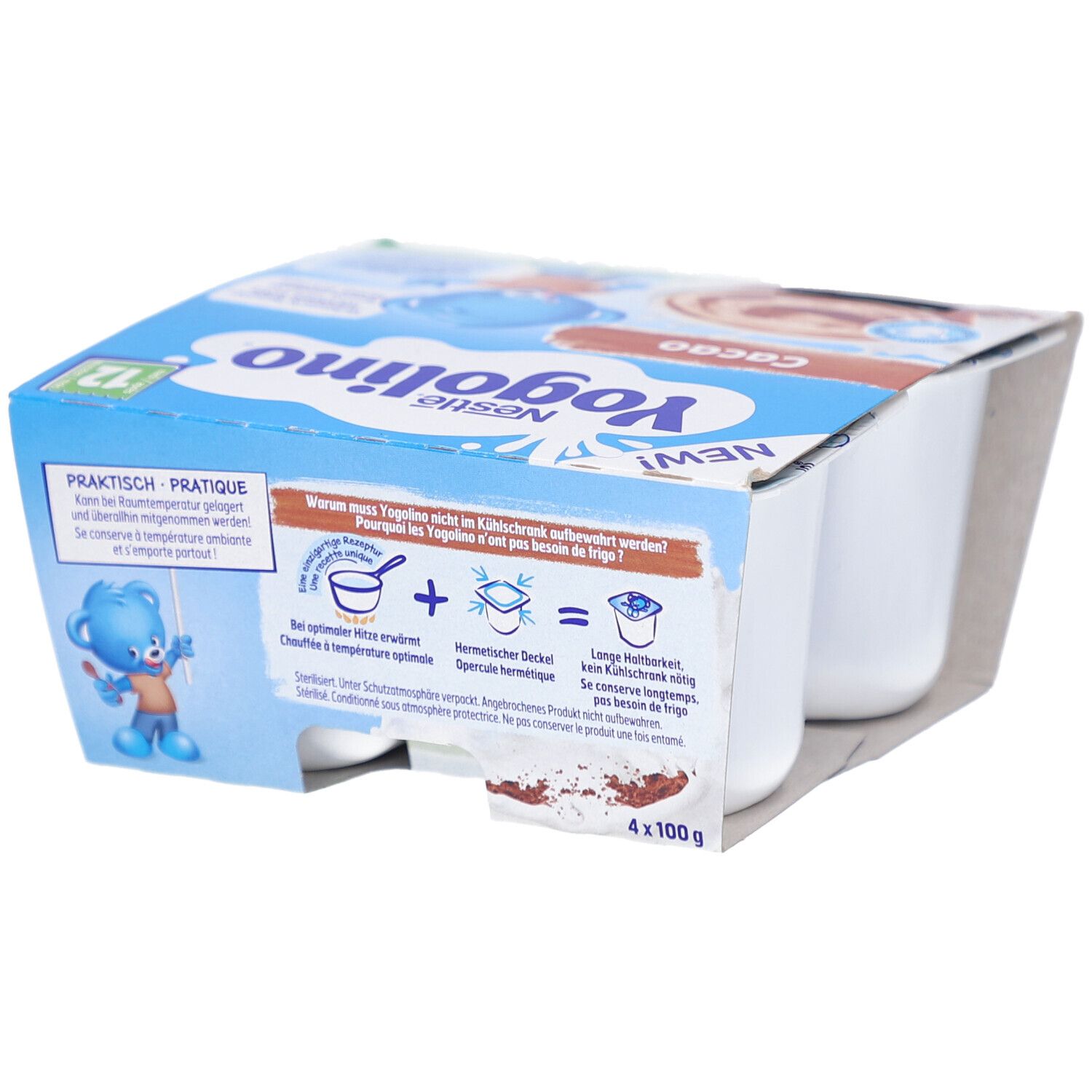 Verpackung mit vier Bechern Yogolino Cacao. Marke Nestle Yogolino. Blaue Verpackung mit Produktabbildung und Text.