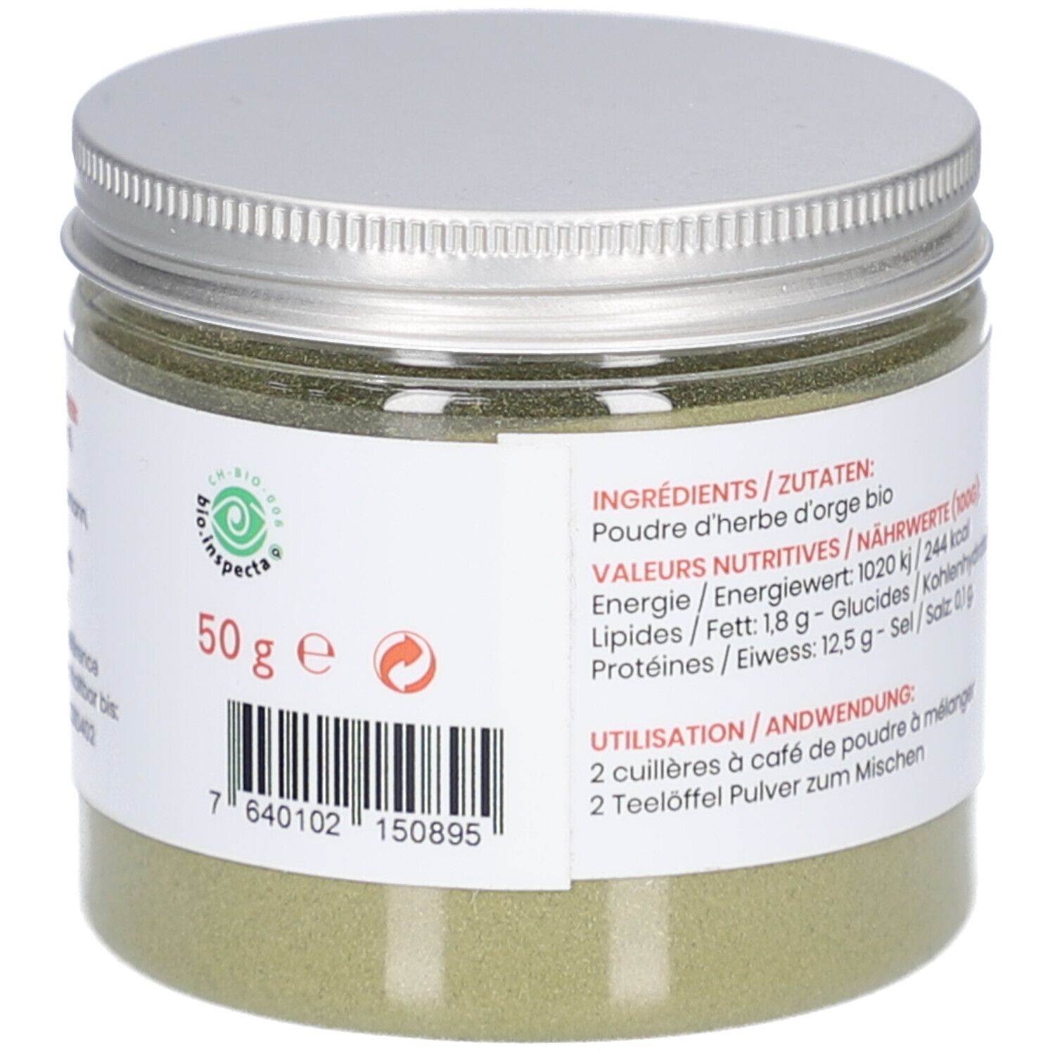 Pot en verre avec poudre verte. Inscriptions: 50g, ingrédients, valeurs nutritionnelles. Code-barres. Marque: Soleil Vie. Logo Bio-Inspecta.