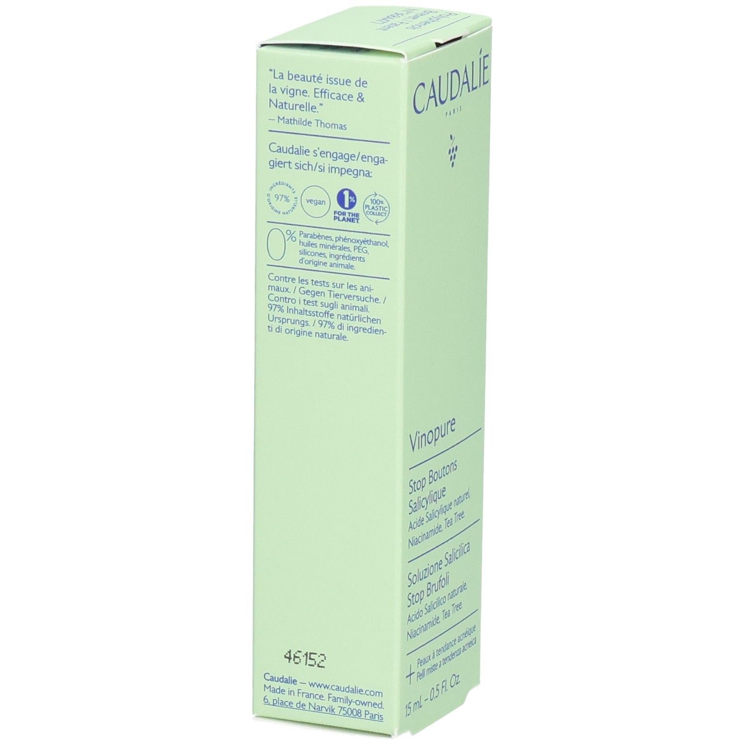 Grüne Produktverpackung mit Produktnamen und Inhaltsstoffen. Marke Caudalie.