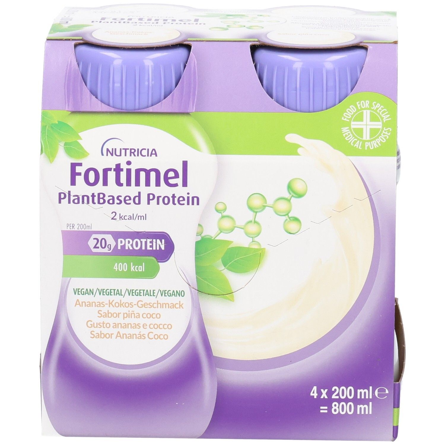 Packung mit vier Flaschen FORTIMEL PlantBased Protein. Flaschen mit lila Deckel, weißem Etikett und grünen Akzenten. 2 kcal/ml.