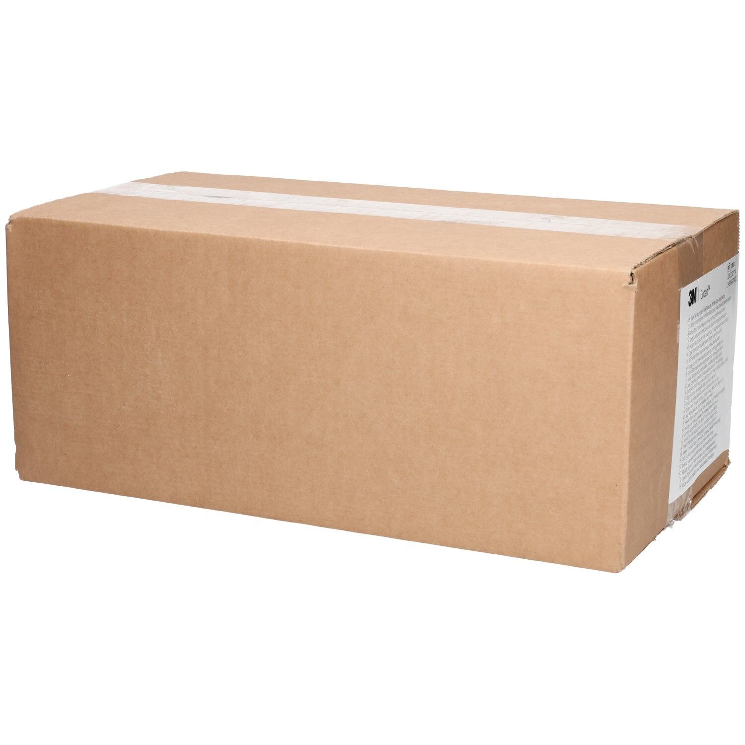 Braune Kartonverpackung mit weißem Klebeband. Auf der rechten Seite befindet sich ein Etikett mit Produktinformationen.