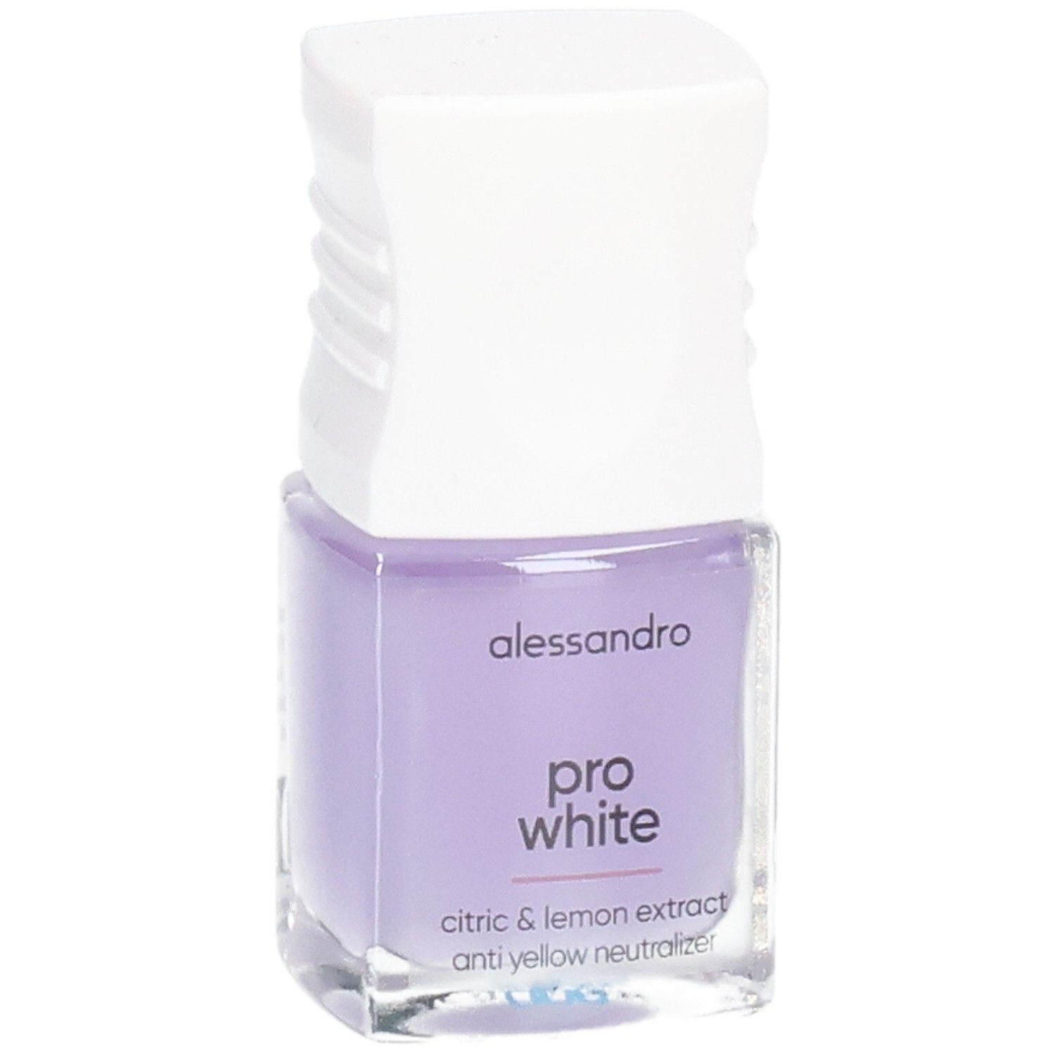 Flasche mit lila Nagellack. Weißer Deckel. Aufschrift: alessandro, pro white, citric & lemon extract, anti yellow neutralizer.