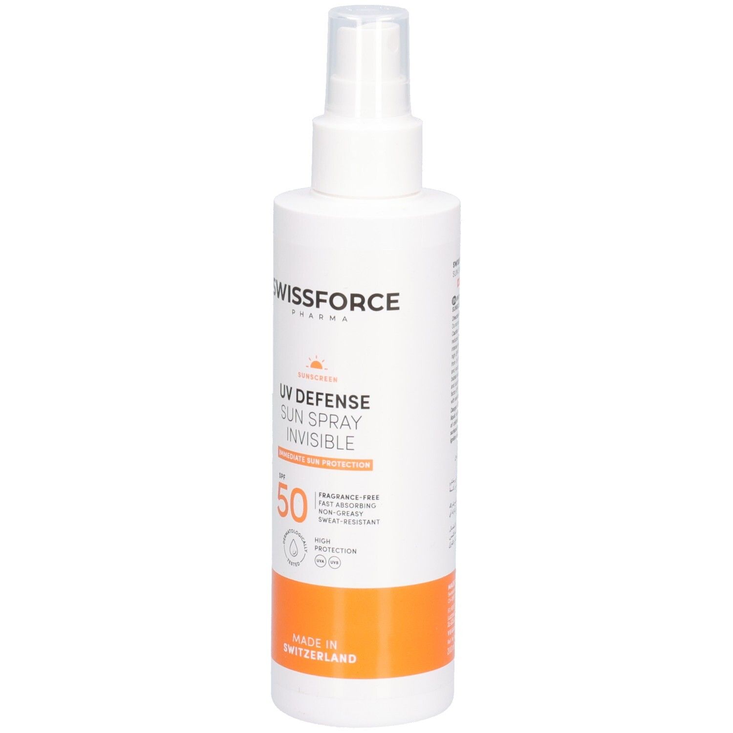Weißes Sonnenspray mit Sprühkopf. Orangefarbener Streifen am unteren Ende. Aufschrift: UV Defense Sun Spray Invisible, LSF 50.