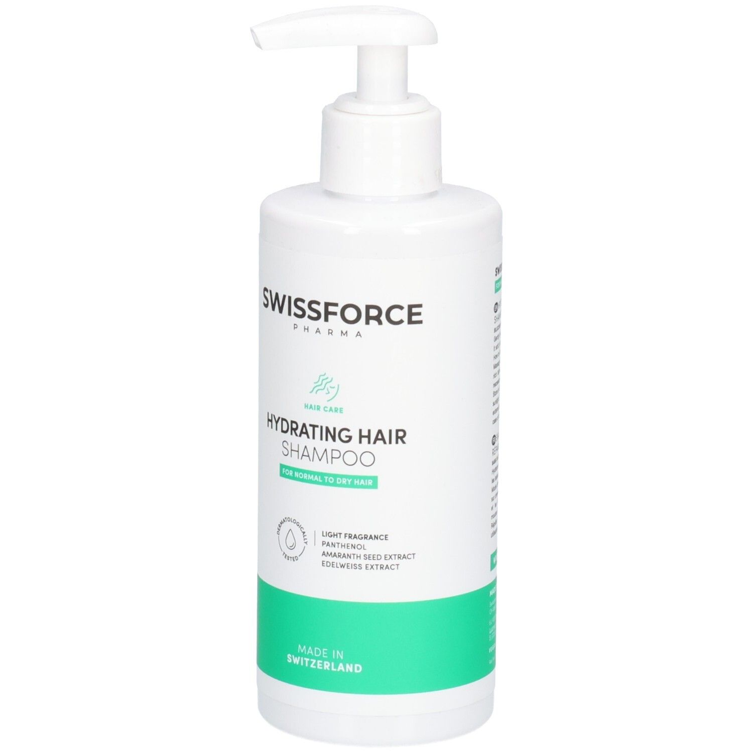 Flacon blanc avec pompe. Inscription: SWISSFORCE, Hydrating Hair Shampoo. Bande verte en bas. Fabriqué en Suisse.