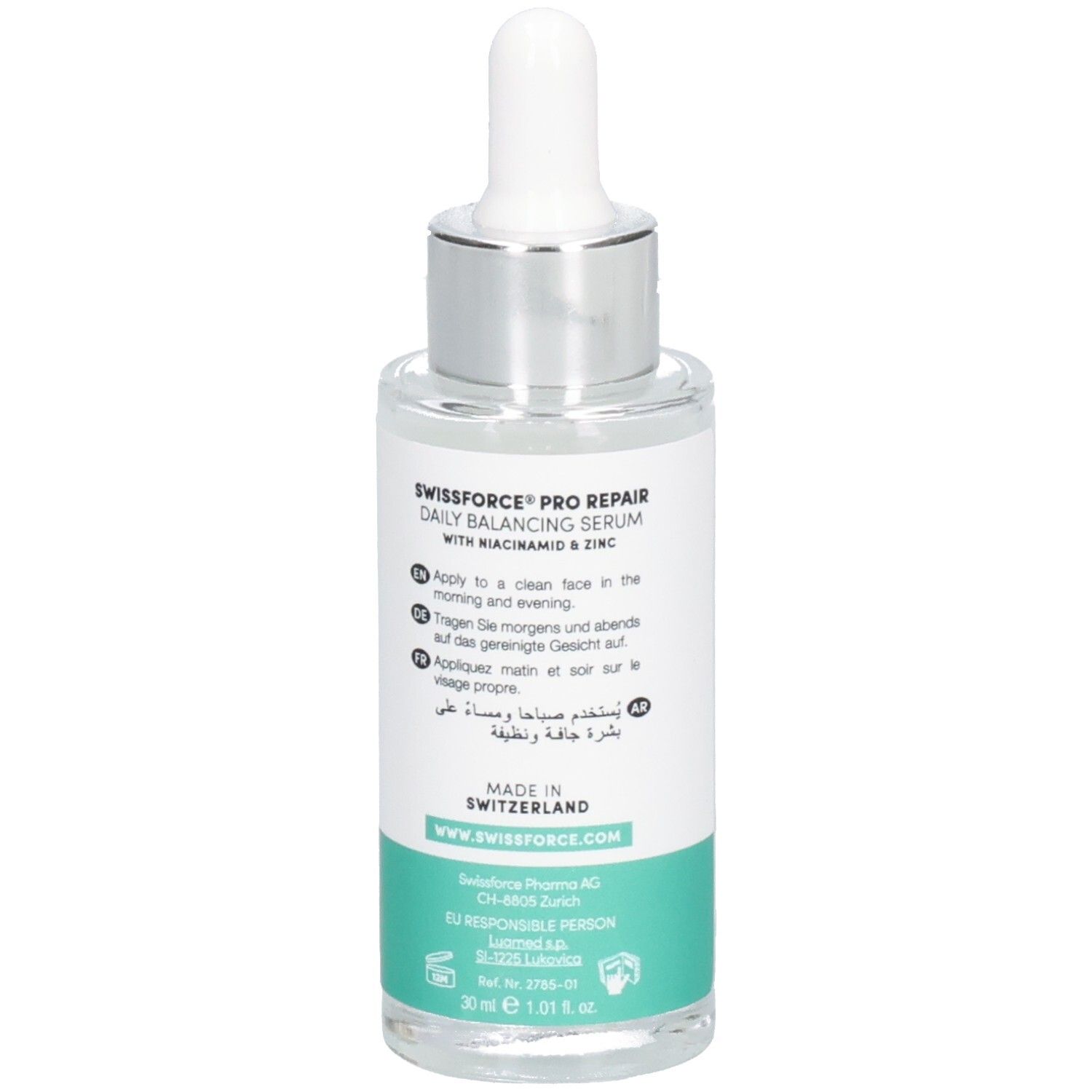 Rückansicht der Serumflasche. Aufschrift: SWISSFORCE Pharma, PRO REPAIR Daily Balancing Serum. Hergestellt in der Schweiz. Mit Anwendungsanleitung.