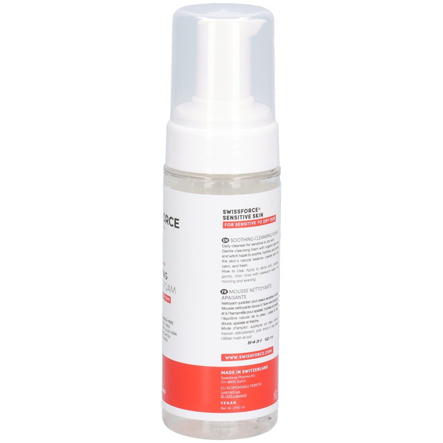 Rückseite der Flasche. Text in mehreren Sprachen. Aufschrift: SWISSFORCE. Roter Streifen unten. Hergestellt in der Schweiz.