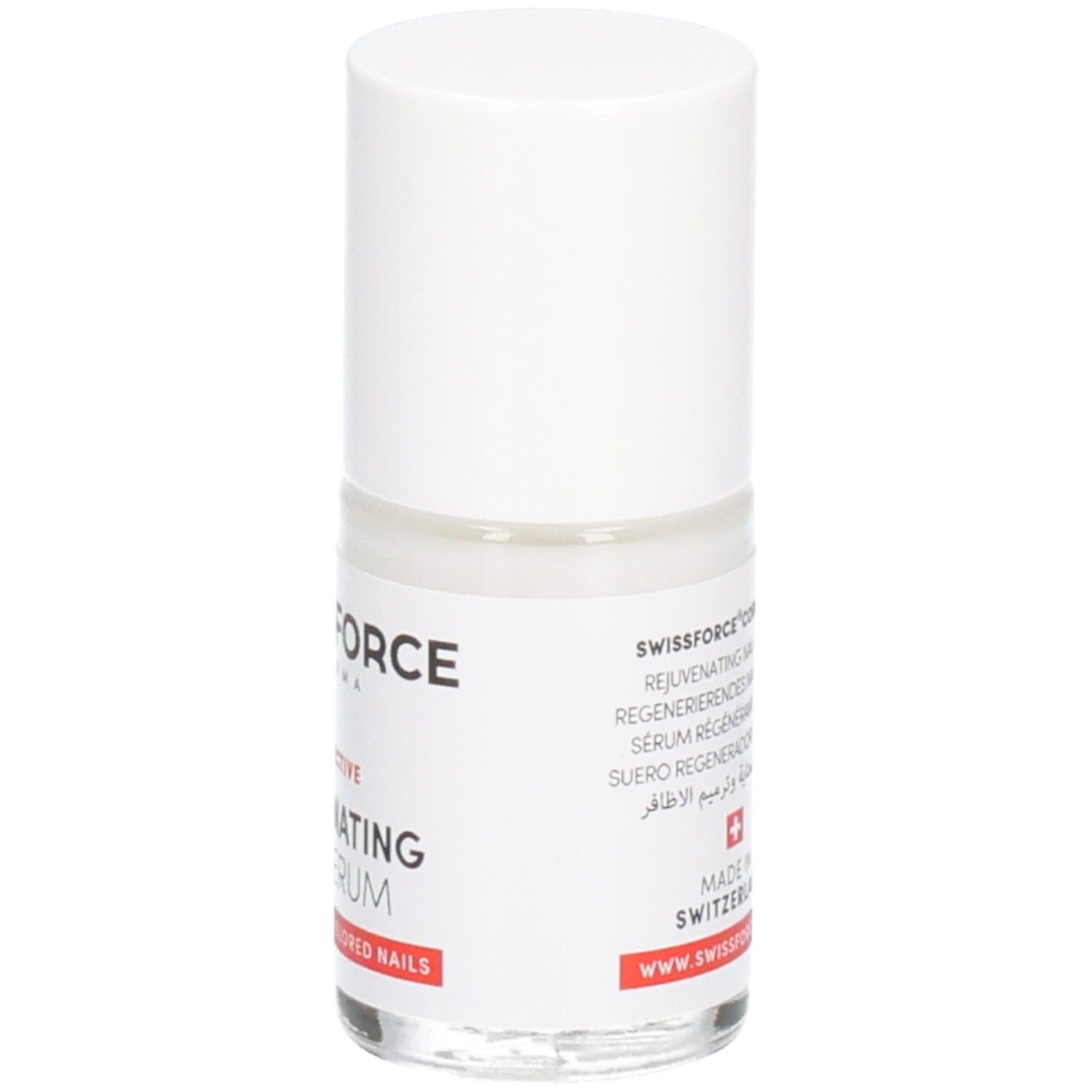 Nagelserum-Flasche. Swissforce Pharma. Weißer Deckel, transparente Flasche. Text: Rejuvenating Nail Serum. Made in Switzerland.
