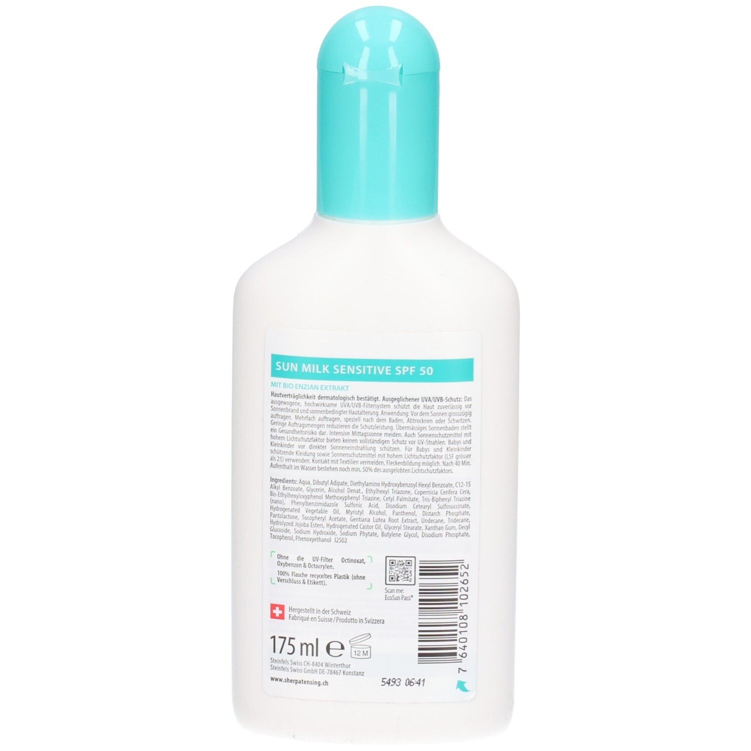 Rückseite einer weißen Flasche Sherpa Tensing Sonnenmilch Sensitive LSF 50 mit türkisfarbenem Verschluss. Enthält Inhaltsstoffe und Volumen.