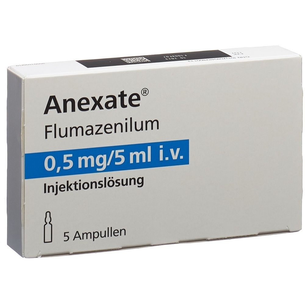Karton mit Medikamenten. Aufschrift: Anexate, Flumazenil, 0,5 mg/5 ml. Blaue und weiße Verpackung.