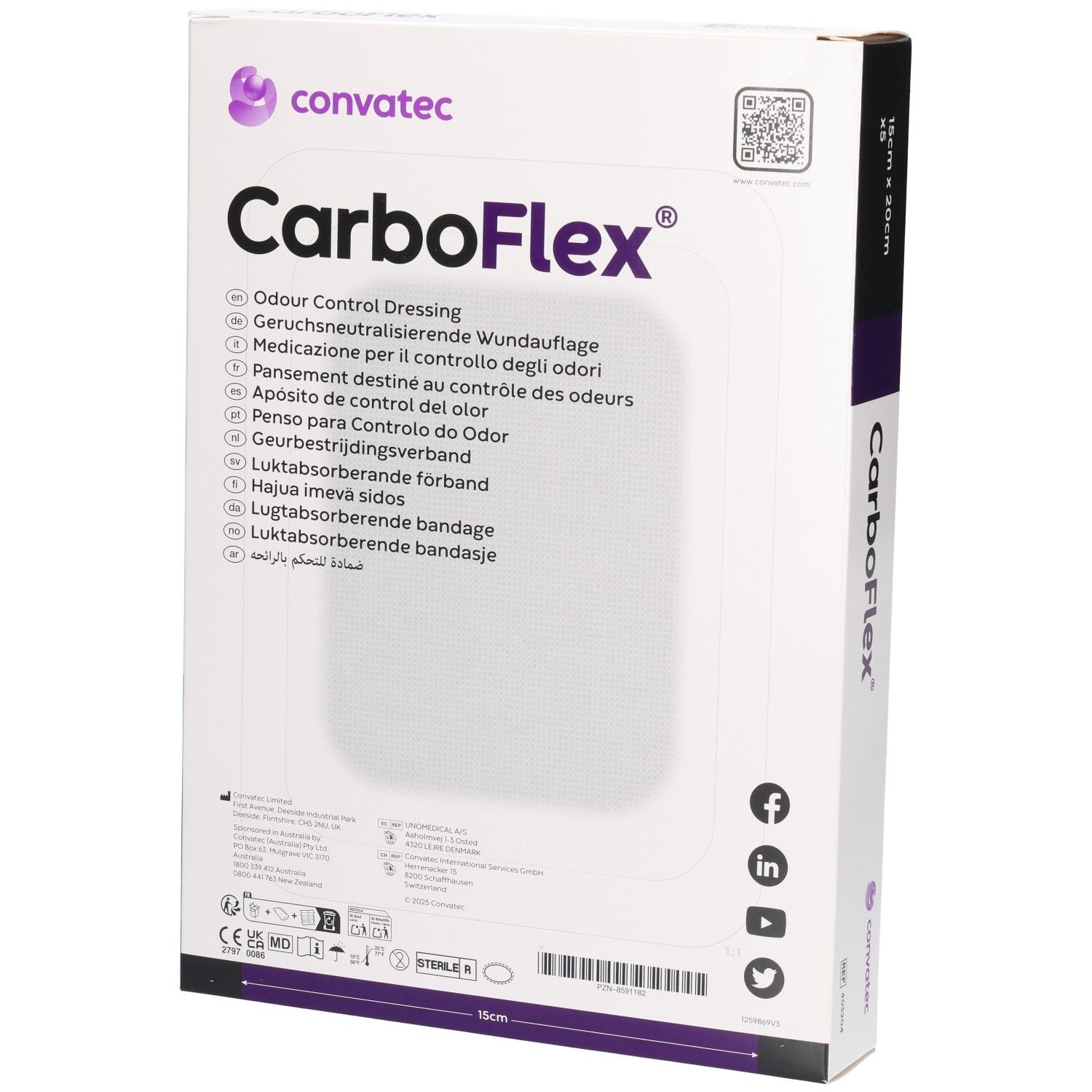 Rückseite der CARBOFLEX Aktivkohle Verband 15x20cm Packung. Beschriftung in mehreren Sprachen.