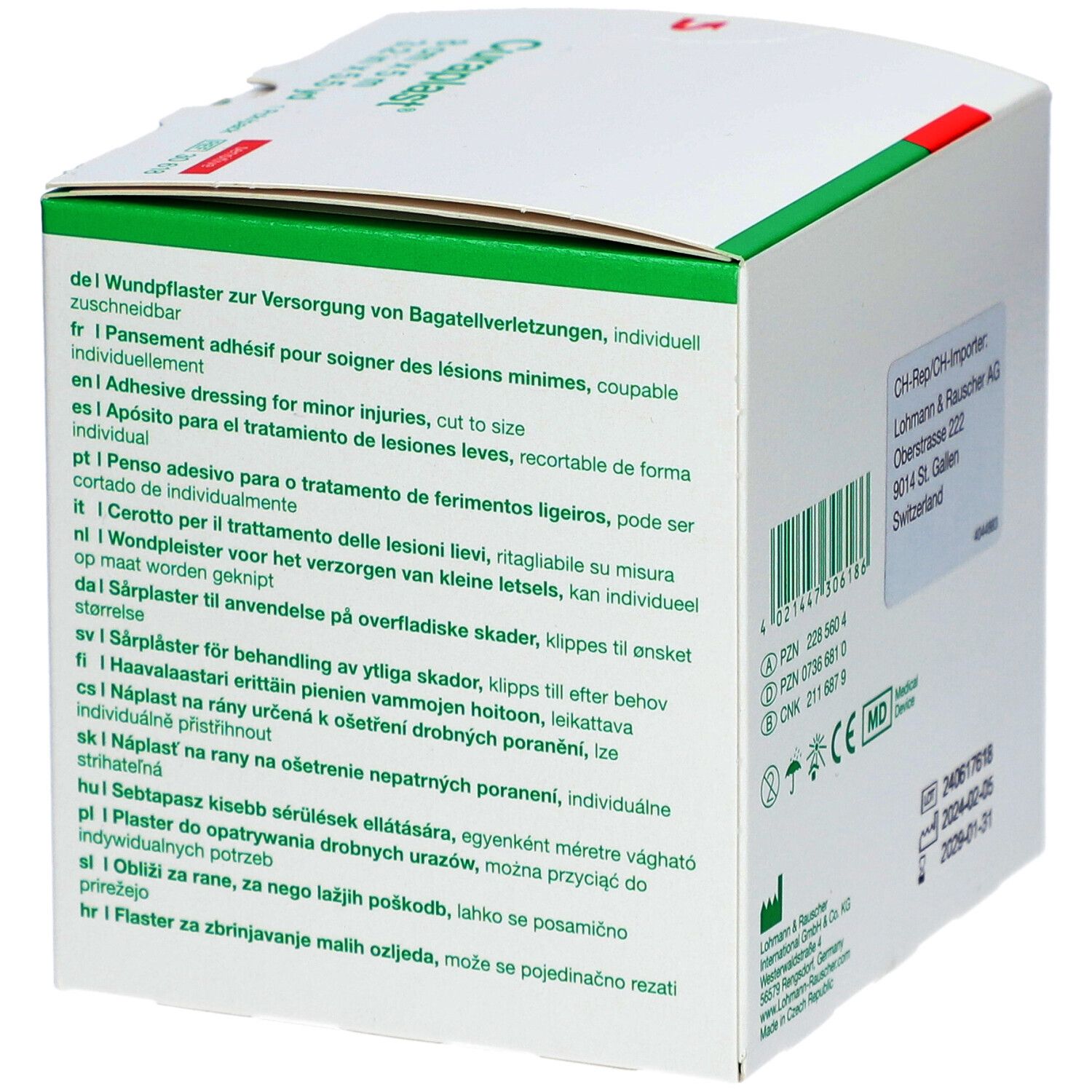 Seite der Curaplast Wundschnellverband-Verpackung. Mehrsprachige Produktbeschreibung. Sichtbar: Texte in verschiedenen Sprachen.