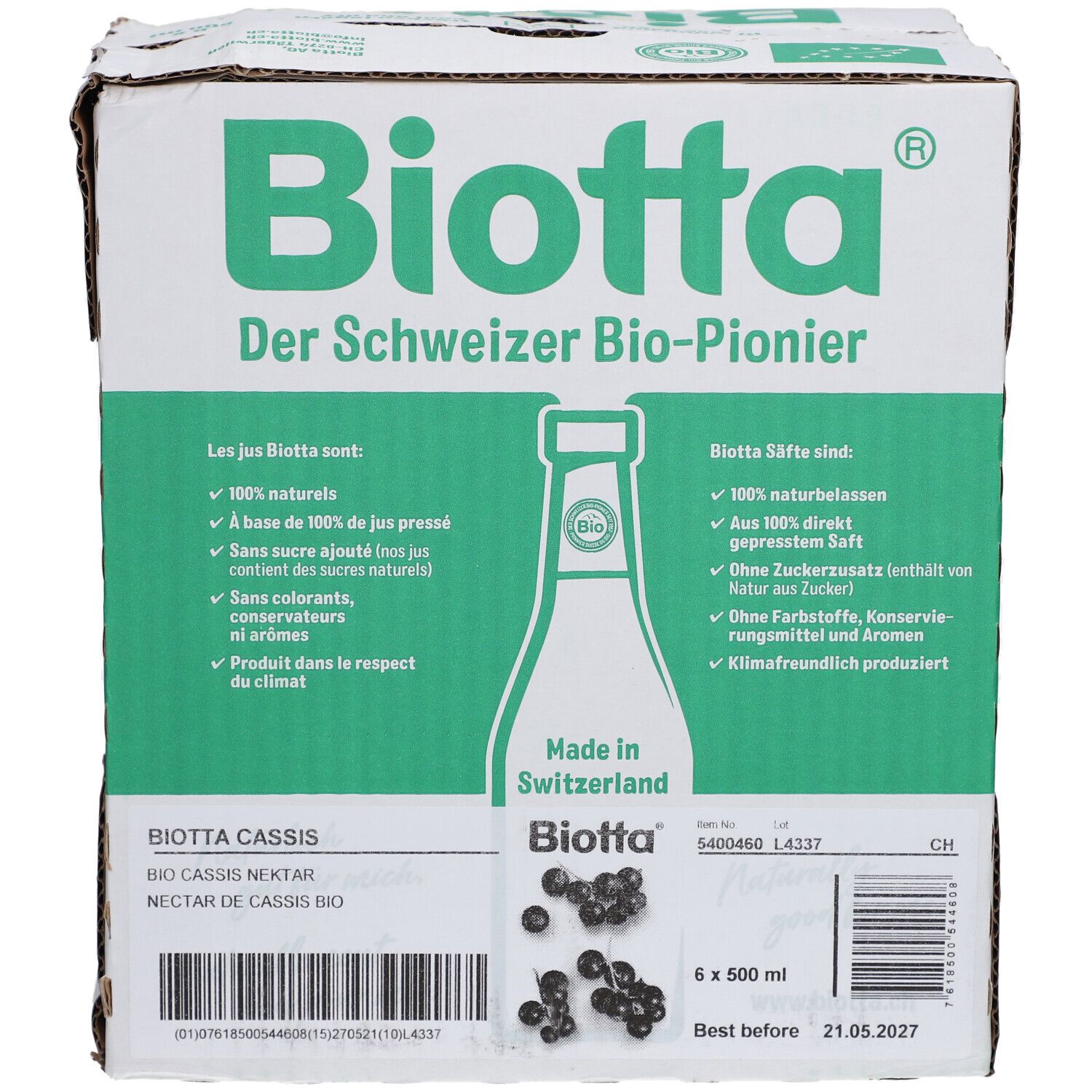 Karton mit BIOTTA-Logo und Produktinformationen. Enthält 6 Flaschen Cassis-Nektar. Aufdrucke: "Der Schweizer Bio-Pionier", "Made in Switzerland".