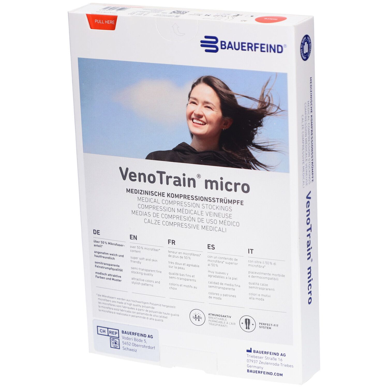 Verpackung mit Kompressionsstrümpfen. Frau lächelt. Marke: Bauerfeind. Text: VenoTrain micro. Mehrsprachiger Text.