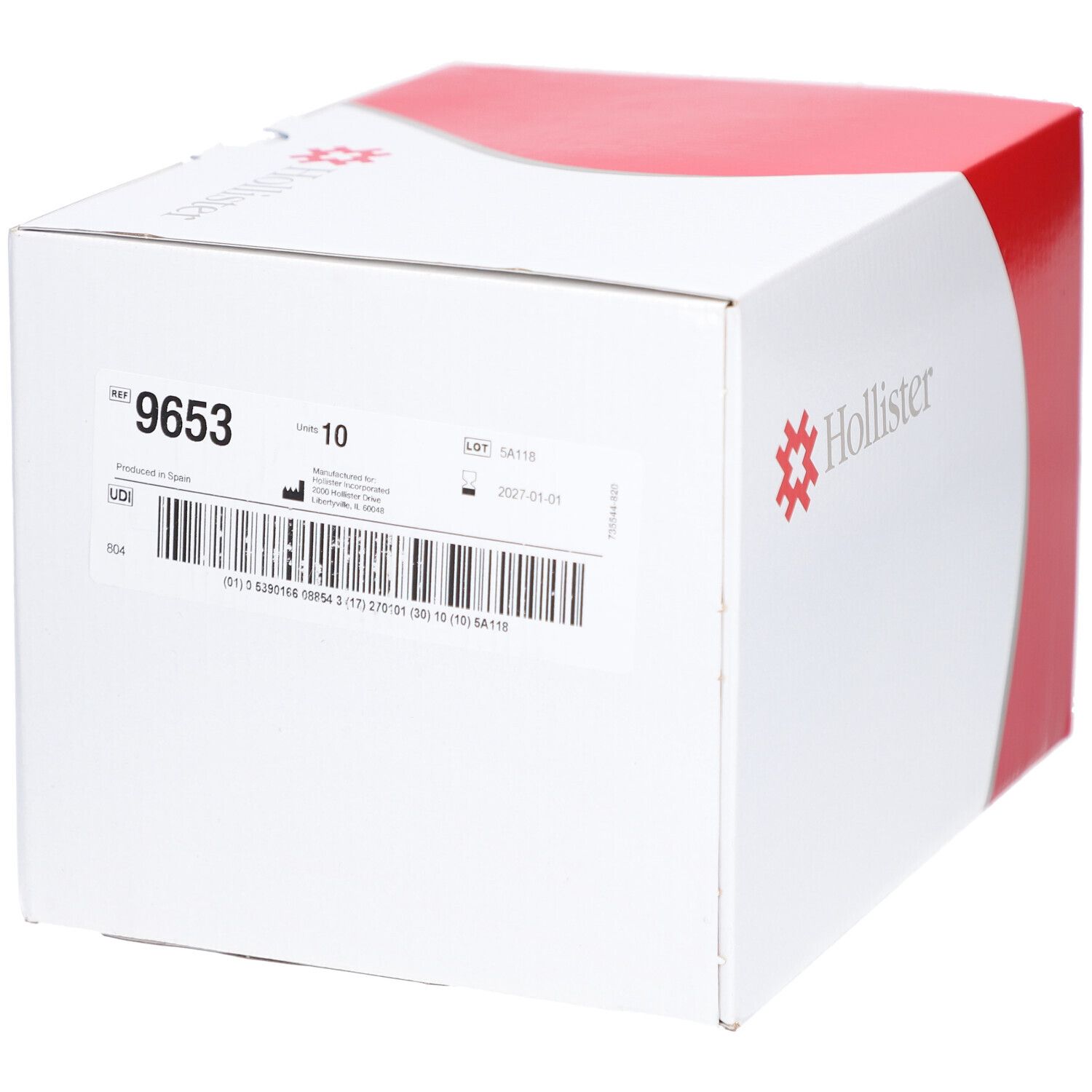 Boîte avec coin rouge. Logo Hollister, numéro 9653 et code-barres.