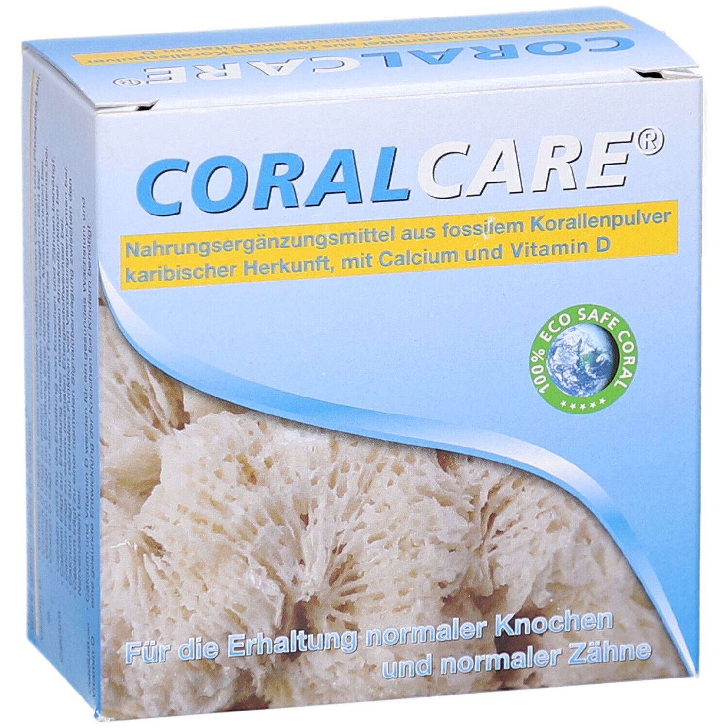 Blau-weiße Schachtel mit Produktnamen CORAL CARE. Text: Nahrungsergänzungsmittel aus fossilem Korallenpulver. Eco Safe Coral-Siegel. Text unten: Für die Erhaltung normaler Knochen und normaler Zähne.