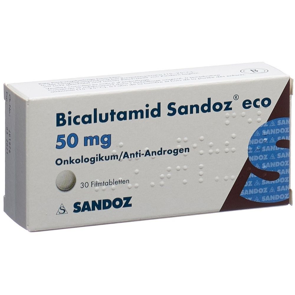 Karton von Bicalutamid Sandoz eco Filmtabl. 50 mg. Aufschrift: 30 Stk. Marke Sandoz. Weiß, blau und grau.