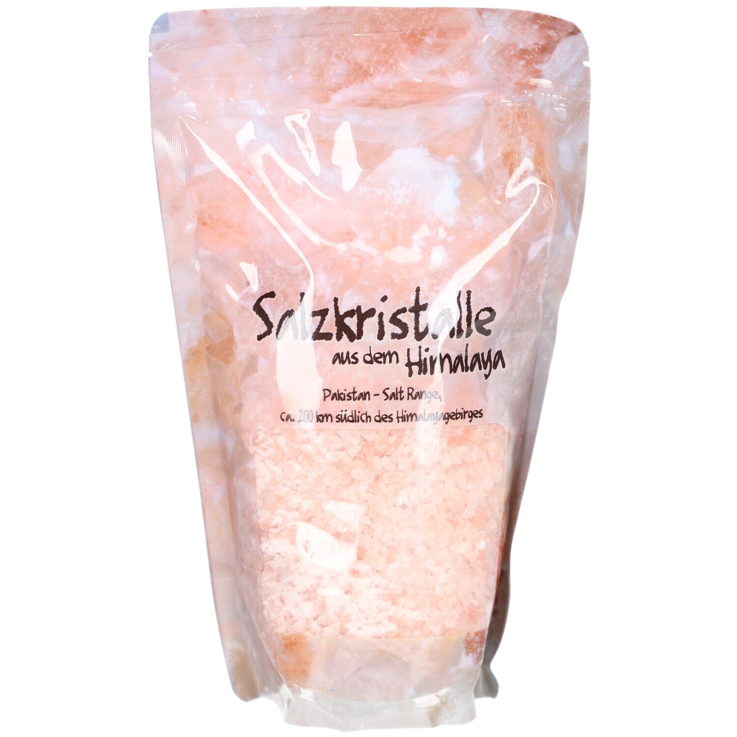 Emballage transparent contenant du sel cristallin rose. Texte : Cristaux de sel de l'Himalaya.