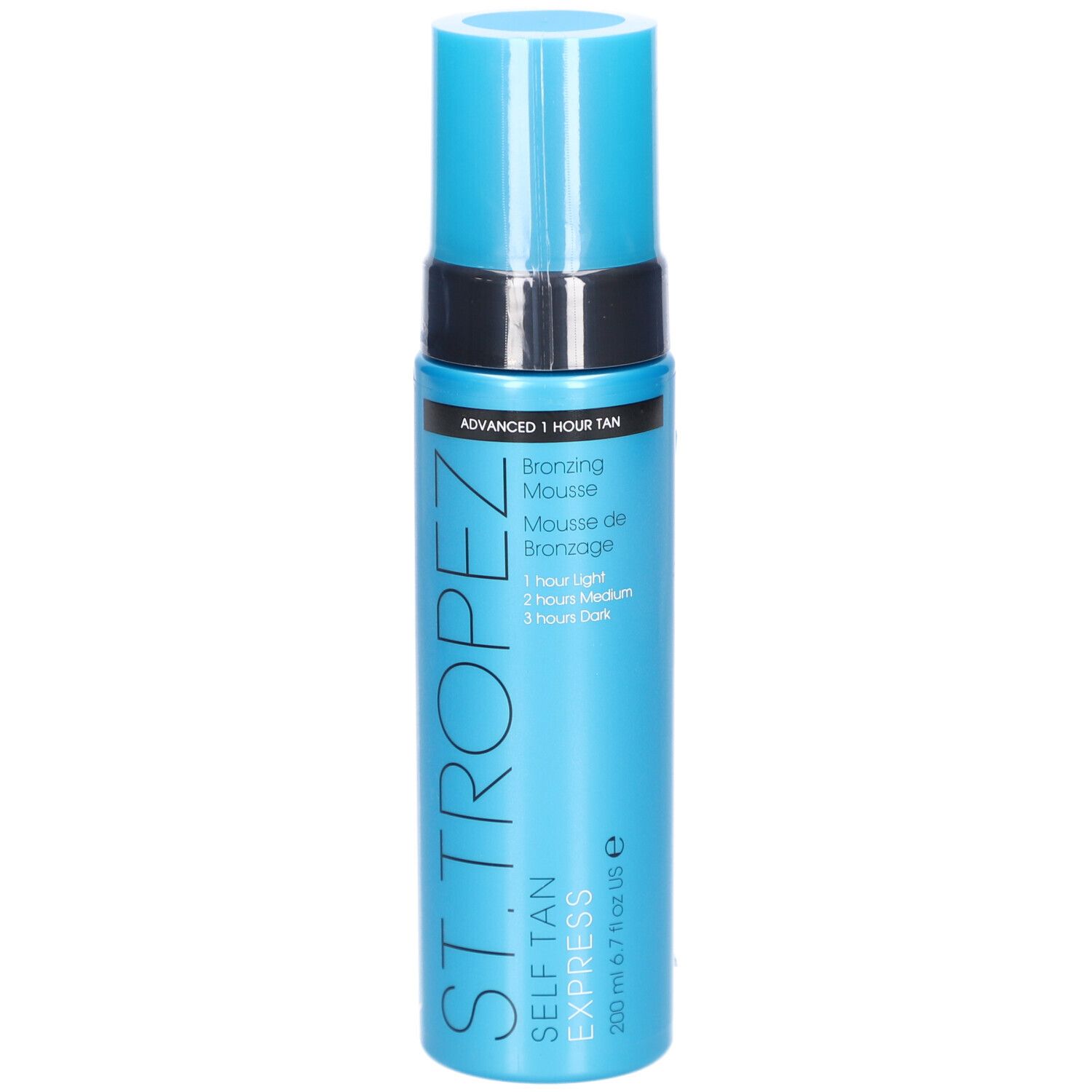 Türkisblaue Flasche mit blauem Deckel. Aufschrift: St.Tropez Self Tan Express Bronzing Mousse.