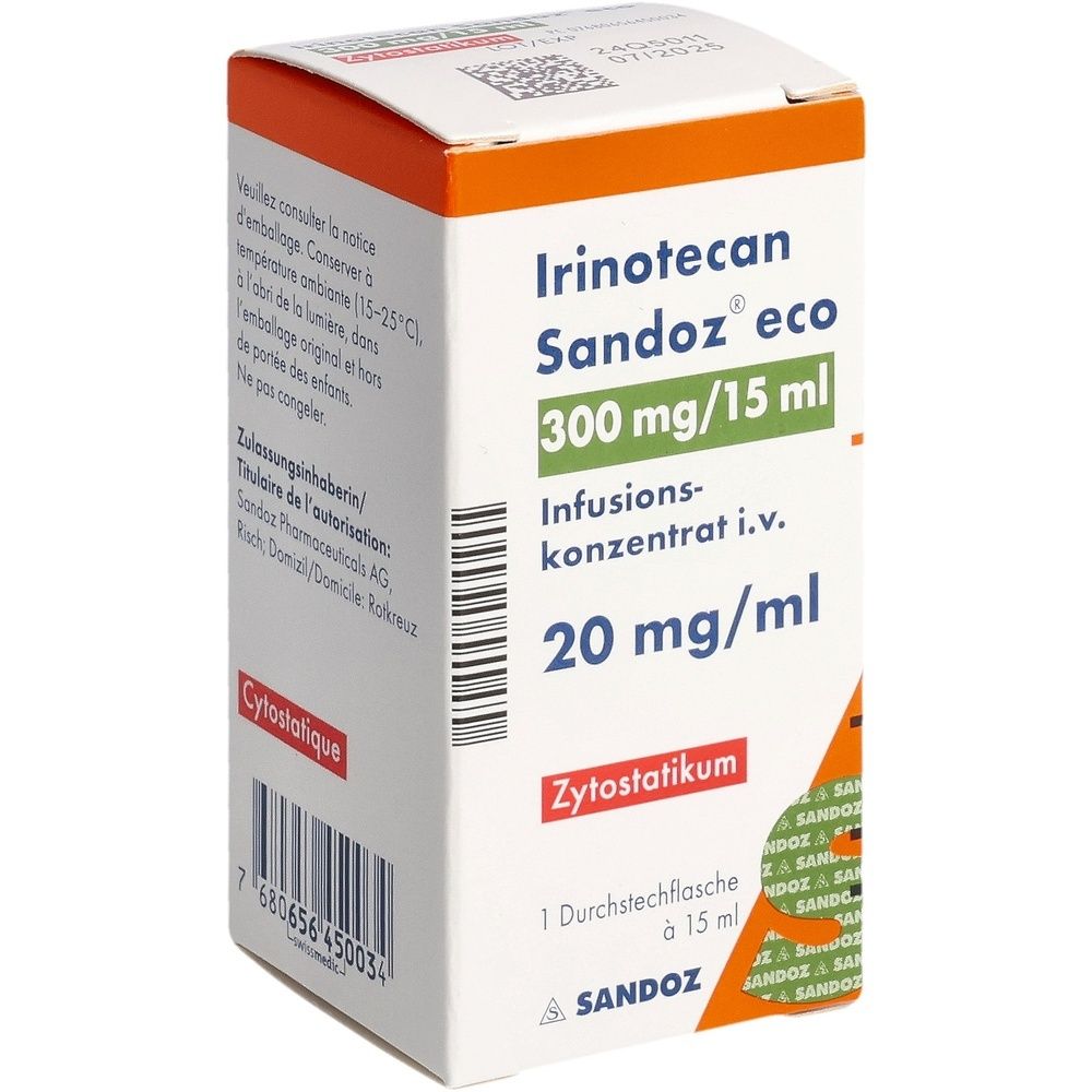 Karton mit Aufschrift Irinotecan Sandoz eco, 300 mg/15 ml. Orangefarbene und weiße Verpackung mit Text.