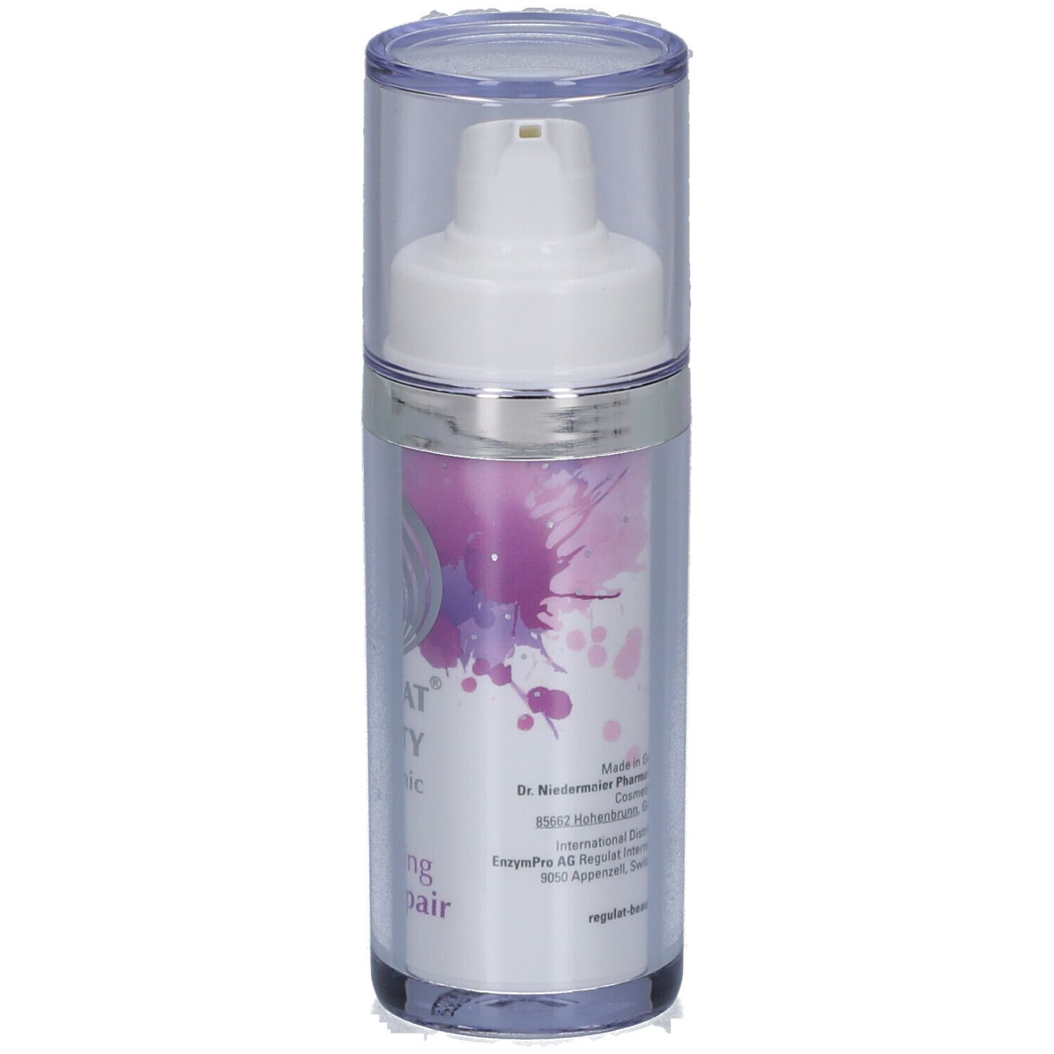 Creme-Spenderflasche mit Pumpkopf und transparenter Kappe. Aufschrift: Regulat Beauty, Anti Aging Night Repair. Herstellerinformationen.