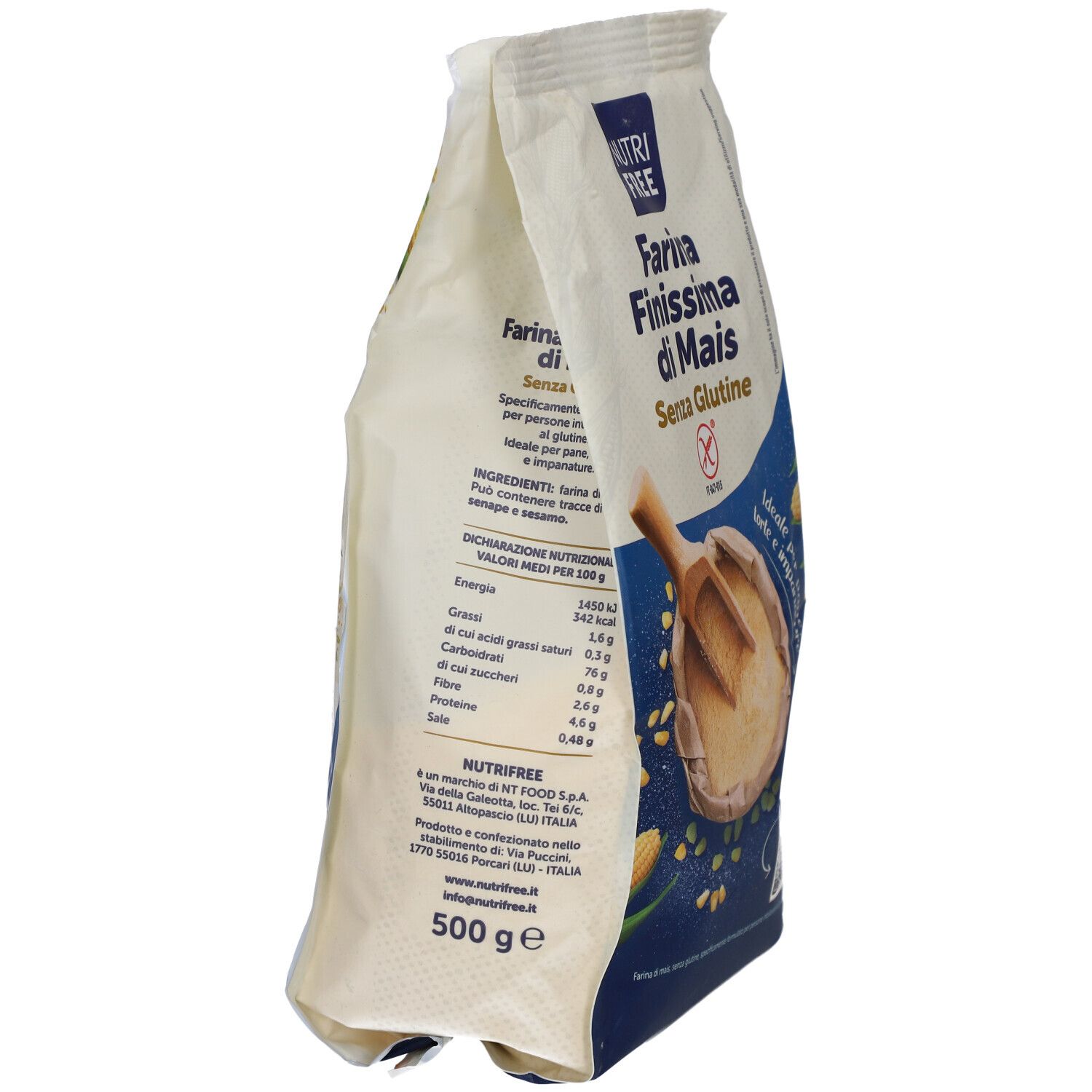 Vue latérale du paquet de farine de maïs sans gluten NUTRIFREE. Inscription : Farina Finissima di Mais, Senza Glutine. Informations nutritionnelles et fabricant.
