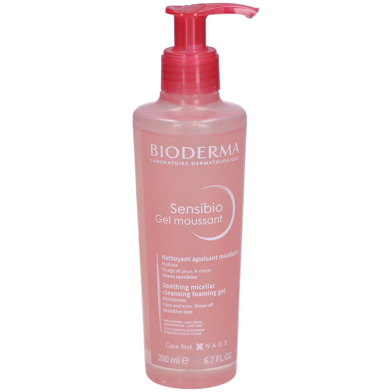 Flacon rose avec pompe doseuse. Inscription: Bioderma, Sensibio Gel moussant. 200 ml.