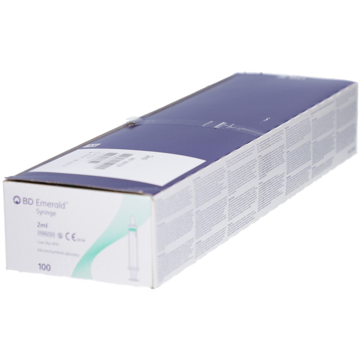 Verpackung von BD Emerald Spritzen. Aufschrift: BD Emerald, 2ml, 100. Grün-weiße Verpackung.
