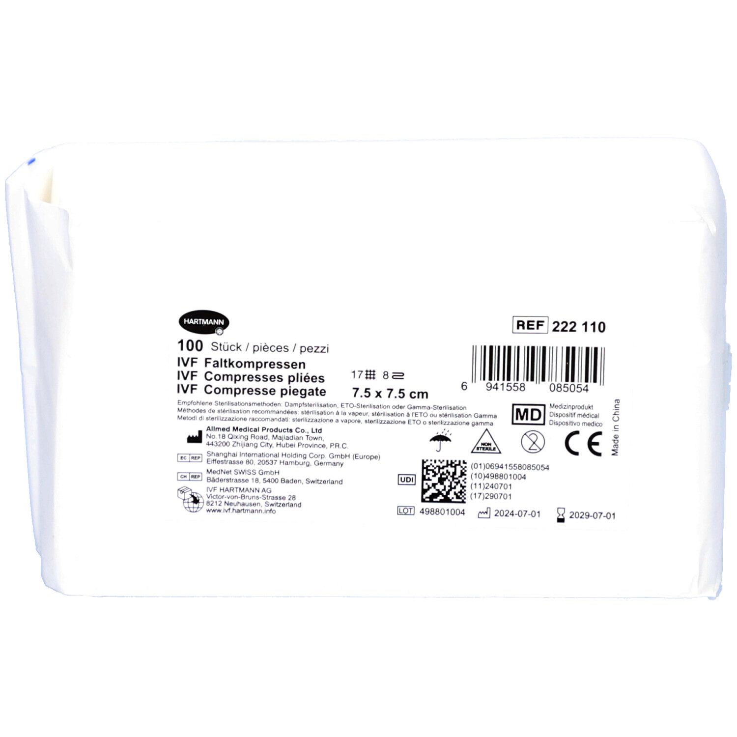 Verpackung mit 100 IVF Faltkompressen. Größe 7,5 x 7,5 cm. Mit CE-Kennzeichnung und MD-Symbol. Hersteller Hartmann.